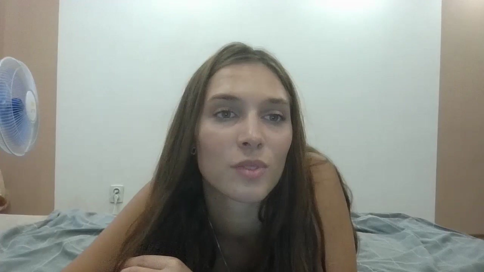 Gallery image thumbnail from HaleyReed's myfreecams stream on, 08/23/2024, 16:28 image 6 of 20