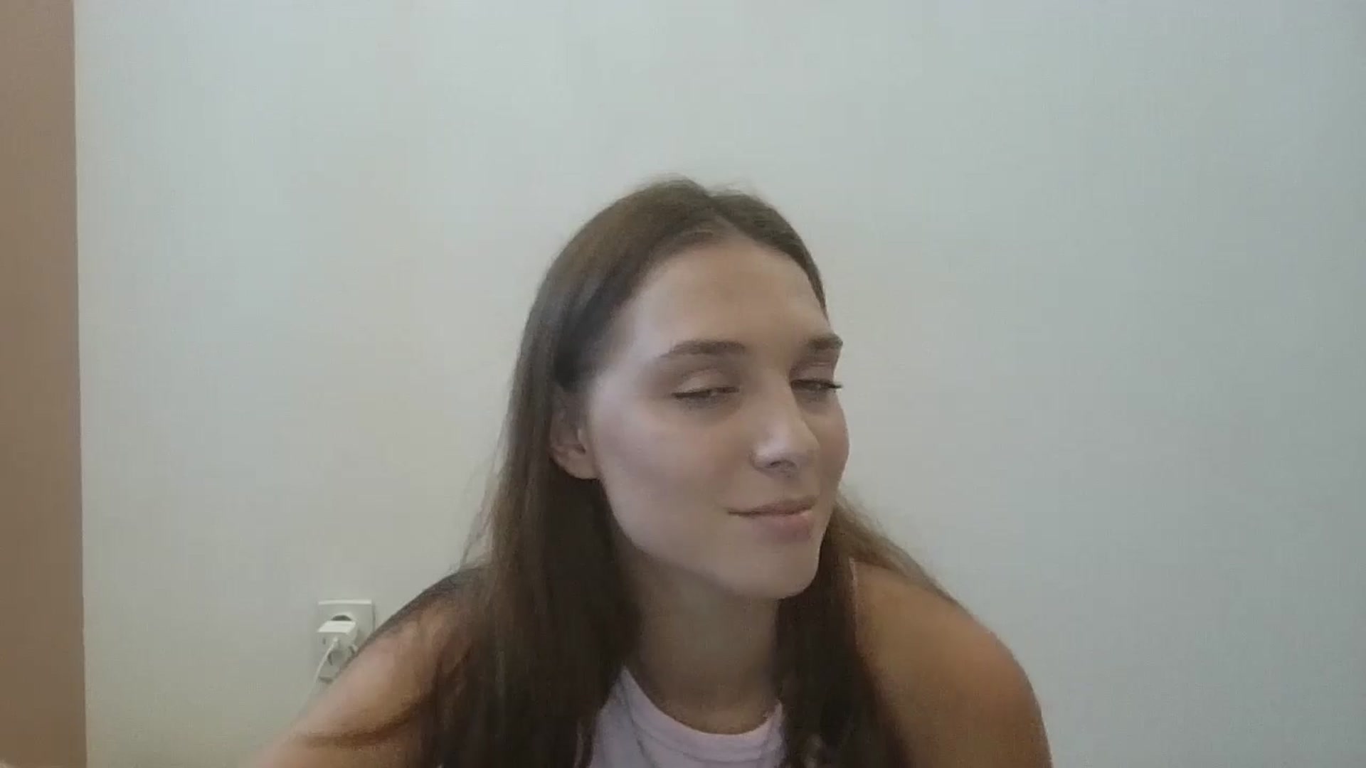Gallery image thumbnail from HaleyReed's myfreecams stream on, 08/25/2024, 11:17 image 14 of 20