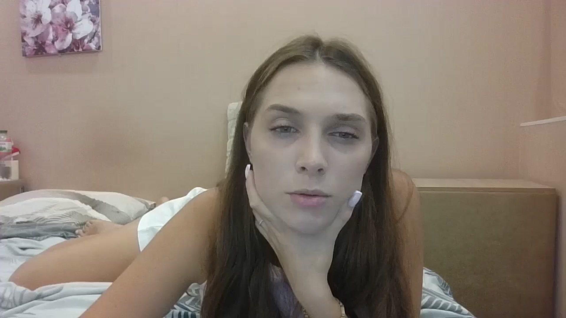 Gallery image thumbnail from HaleyReed's myfreecams stream on, 08/25/2024, 12:22 image 4 of 20