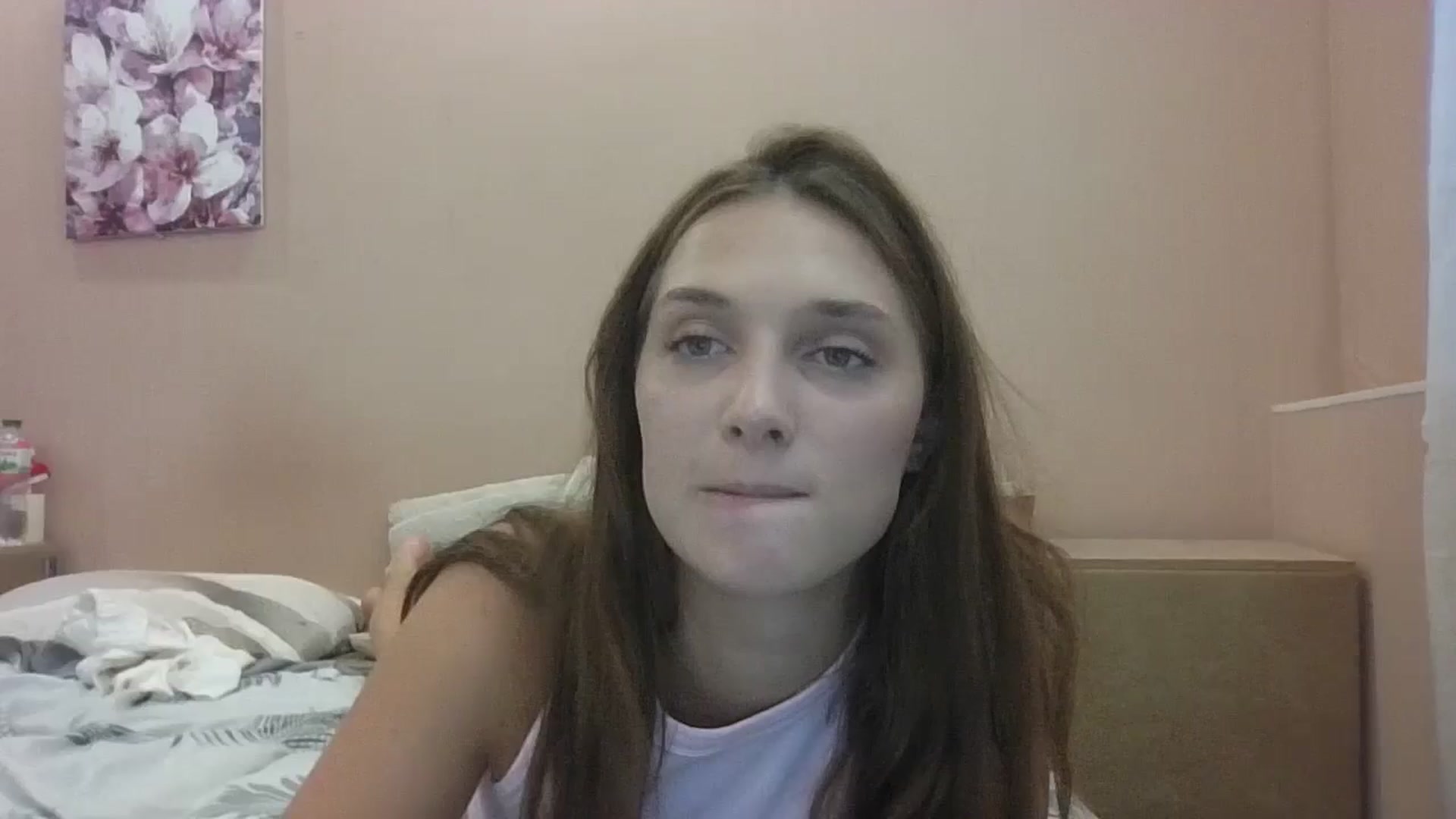 Gallery image thumbnail from HaleyReed's myfreecams stream on, 08/25/2024, 14:03 image 1 of 20