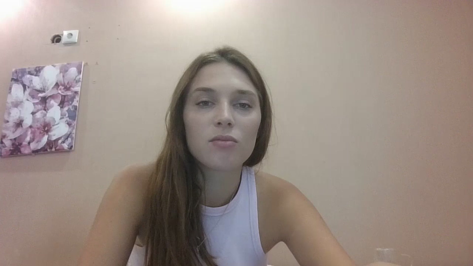 Gallery image thumbnail from HaleyReed's myfreecams stream on, 08/25/2024, 14:03 image 14 of 20