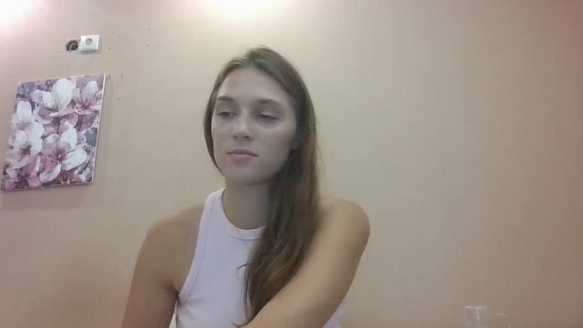 Gallery image thumbnail from HaleyReed's myfreecams stream on, 08/25/2024, 14:03 image 18 of 20