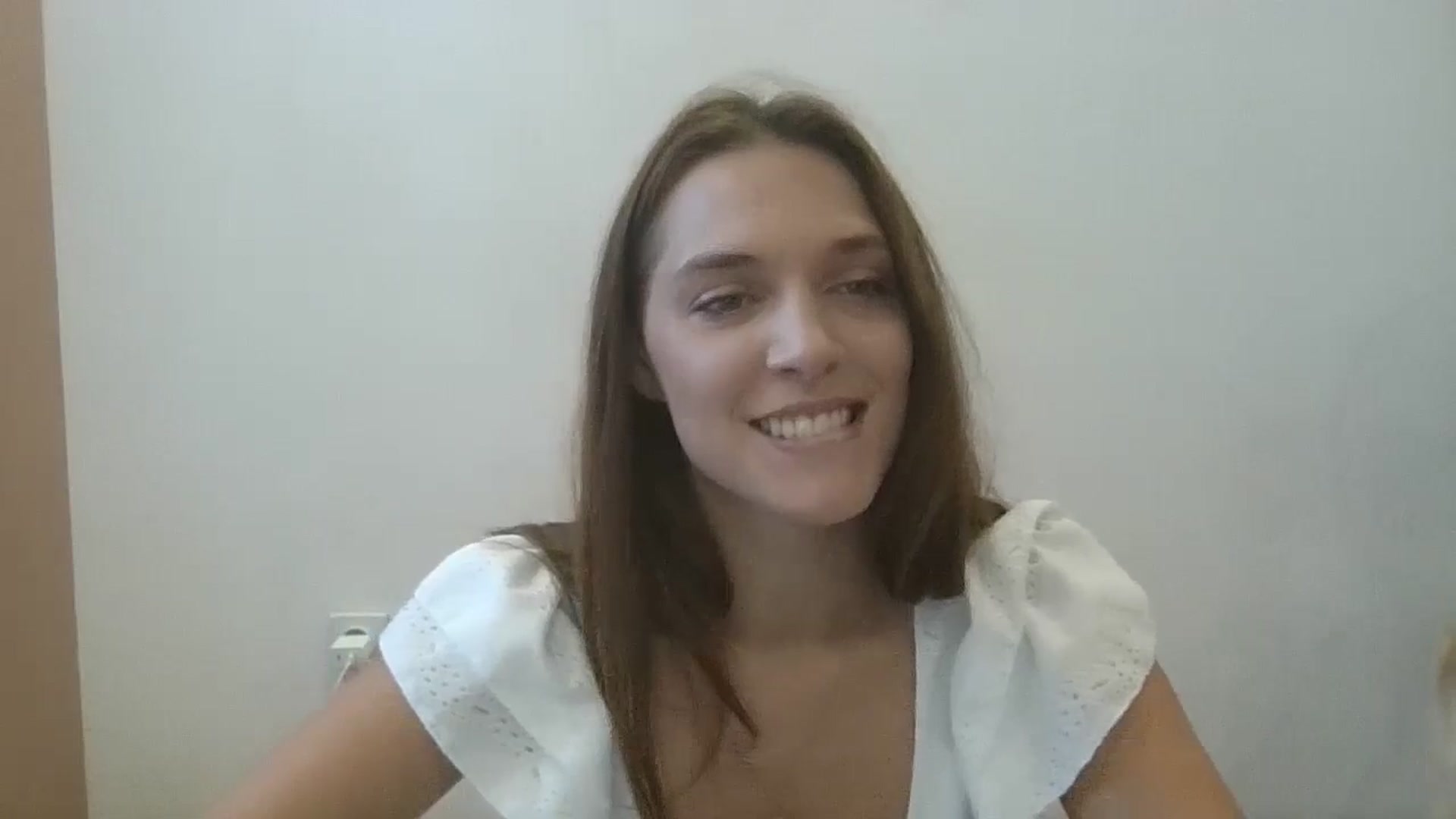 Gallery image thumbnail from HaleyReed's myfreecams stream on, 08/26/2024, 10:49 image 16 of 20