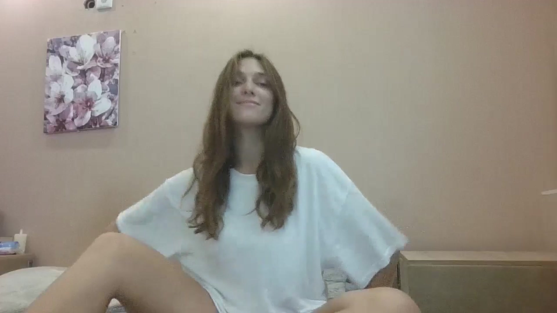 Gallery image thumbnail from HaleyReed's myfreecams stream on, 08/26/2024, 13:49 image 3 of 20