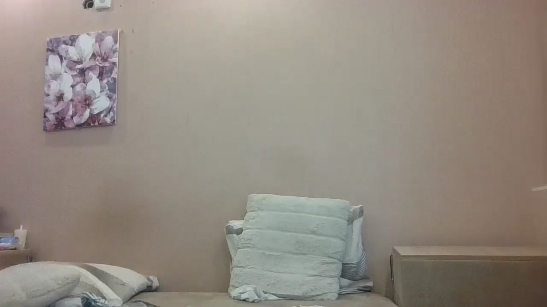 Gallery image thumbnail from HaleyReed's myfreecams stream on, 08/26/2024, 13:49 image 2 of 20