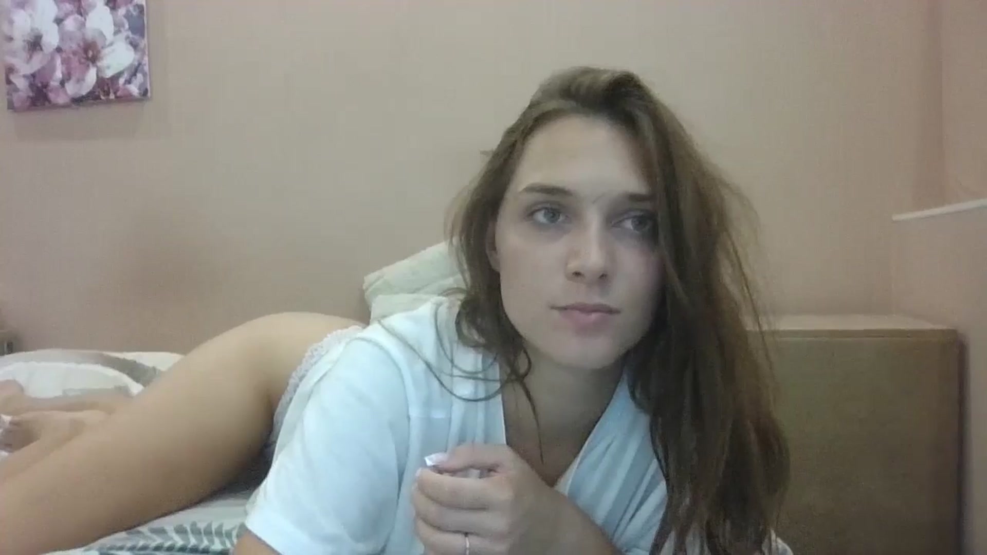 Gallery image thumbnail from HaleyReed's myfreecams stream on, 08/26/2024, 14:59 image 15 of 20