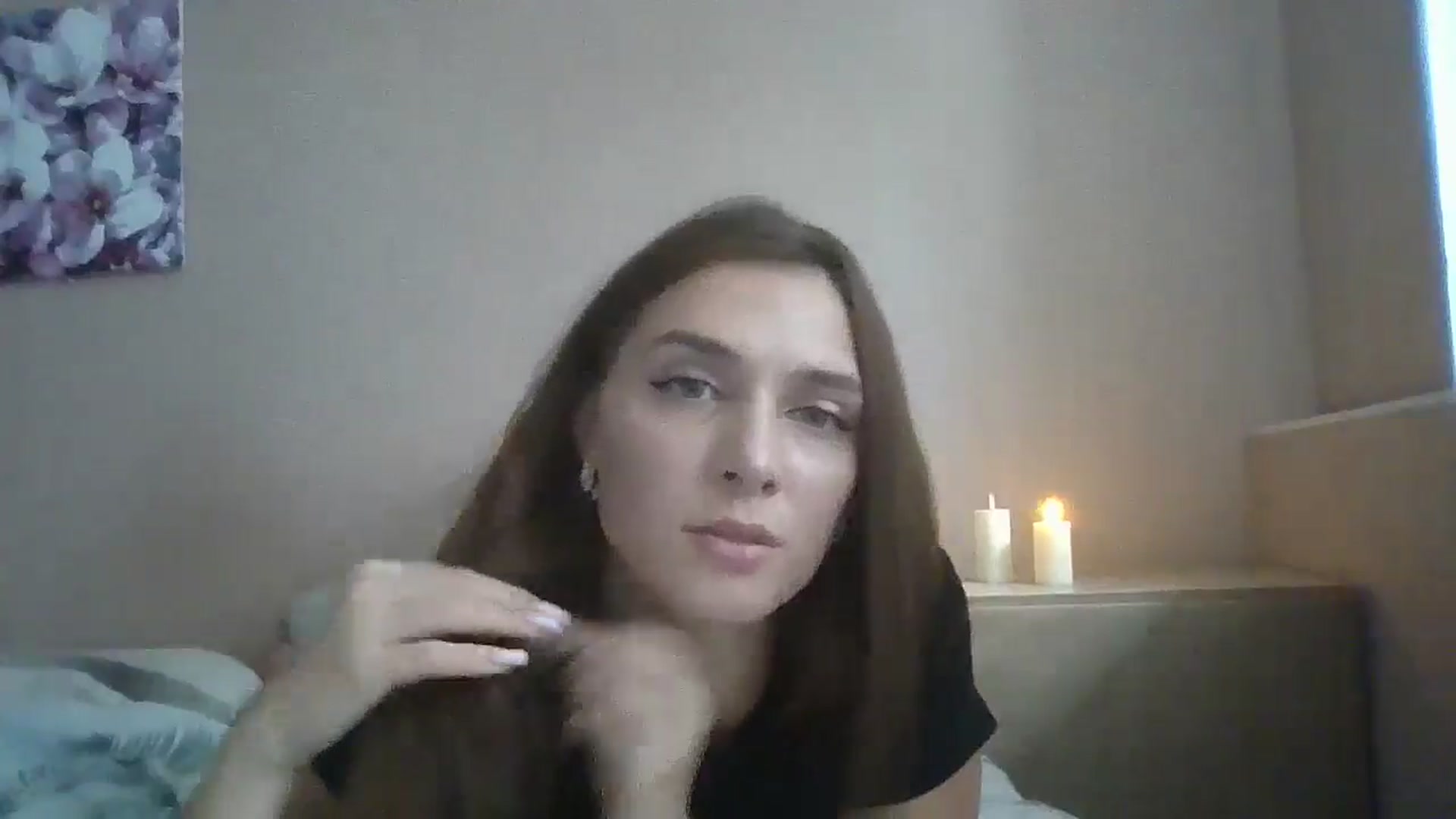 Gallery image thumbnail from HaleyReed's myfreecams stream on, 08/28/2024, 11:28 image 6 of 20