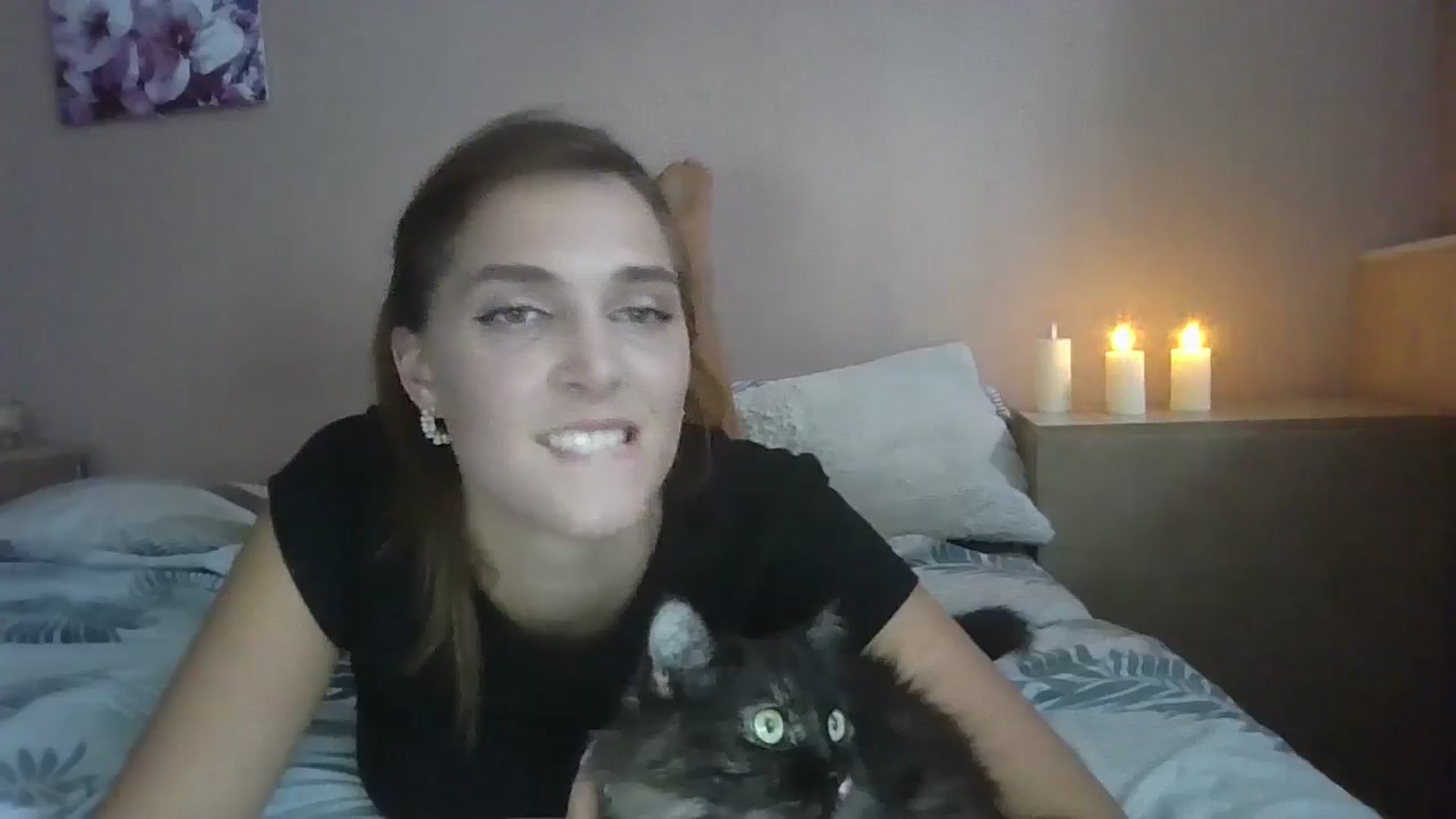 Gallery image thumbnail from HaleyReed's myfreecams stream on, 08/28/2024, 12:11 image 9 of 20