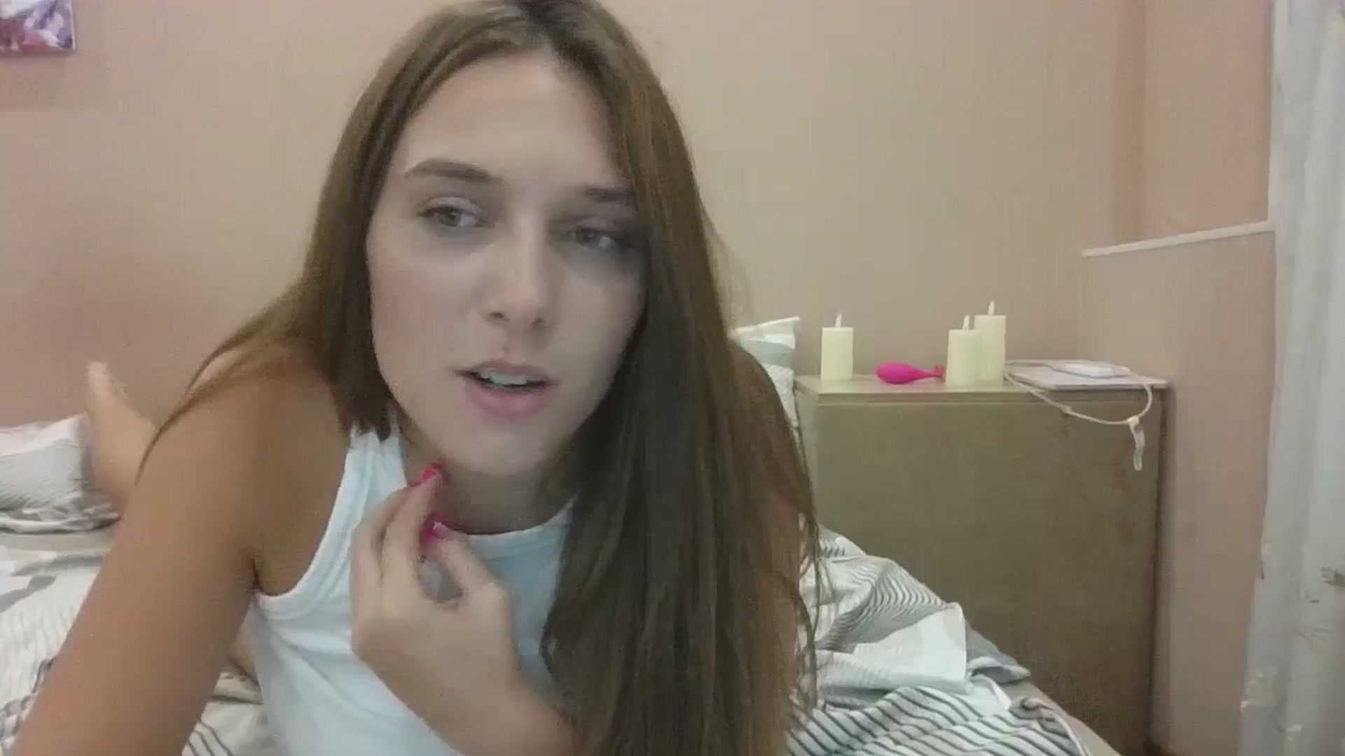 Gallery image thumbnail from HaleyReed's myfreecams stream on, 09/06/2024, 16:23 image 4 of 20