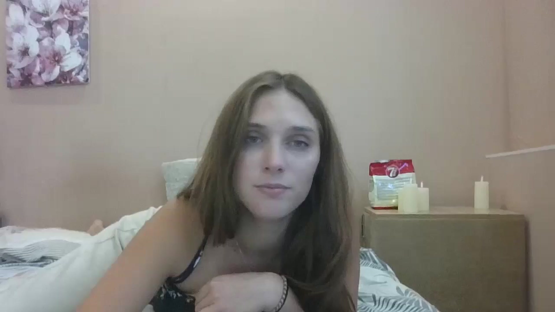 Gallery image thumbnail from HaleyReed's myfreecams stream on, 09/08/2024, 13:50 image 4 of 20