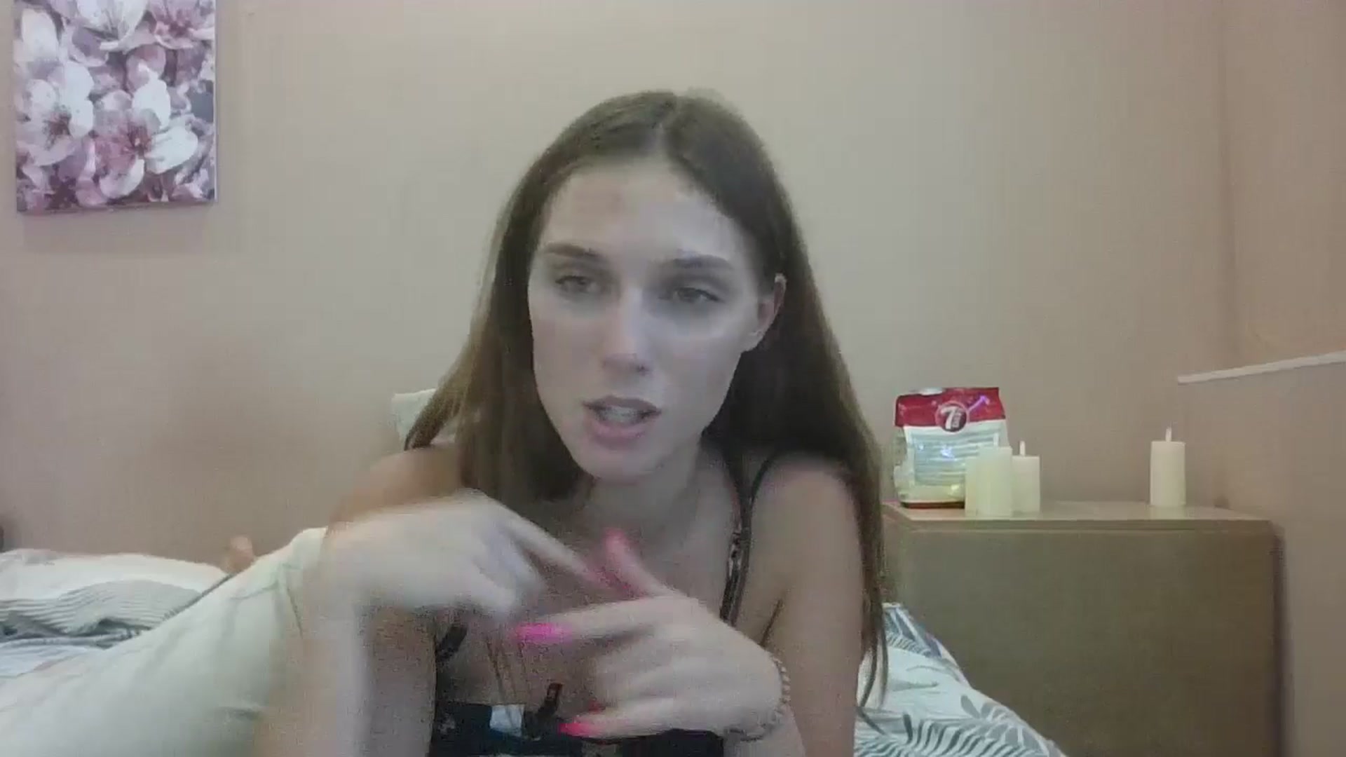 Gallery image thumbnail from HaleyReed's myfreecams stream on, 09/08/2024, 13:50 image 15 of 20