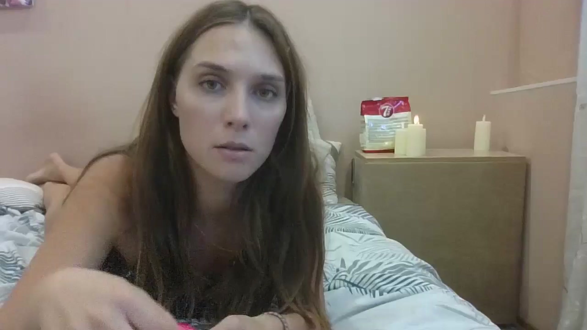 Gallery image thumbnail from HaleyReed's myfreecams stream on, 09/08/2024, 15:20 image 1 of 20