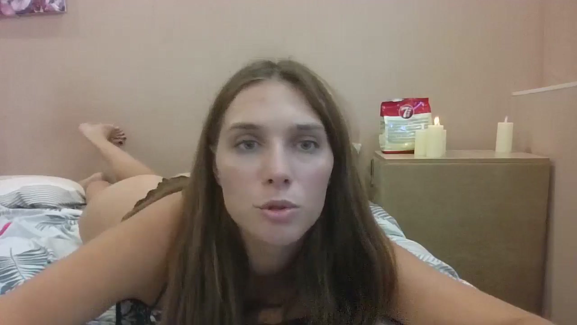 Gallery image thumbnail from HaleyReed's myfreecams stream on, 09/08/2024, 15:20 image 15 of 20