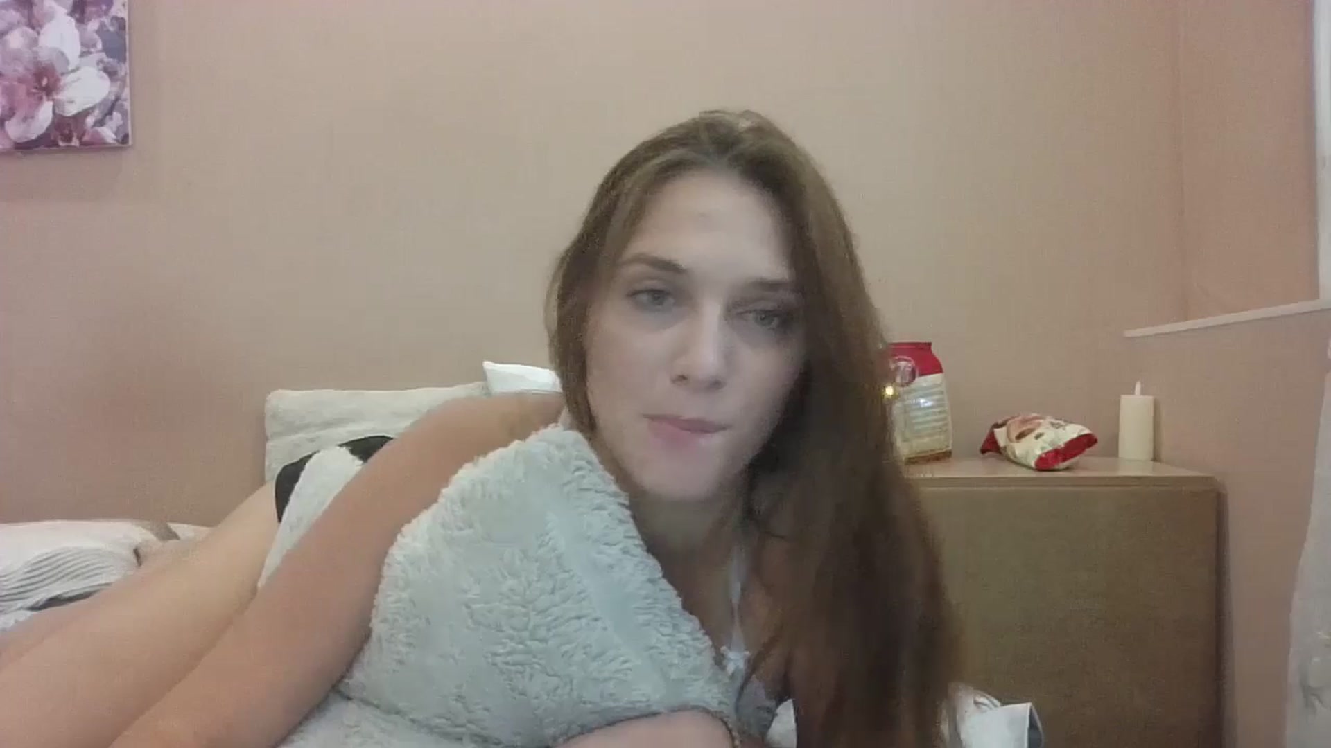 Gallery image thumbnail from HaleyReed's myfreecams stream on, 09/09/2024, 11:57 image 16 of 20