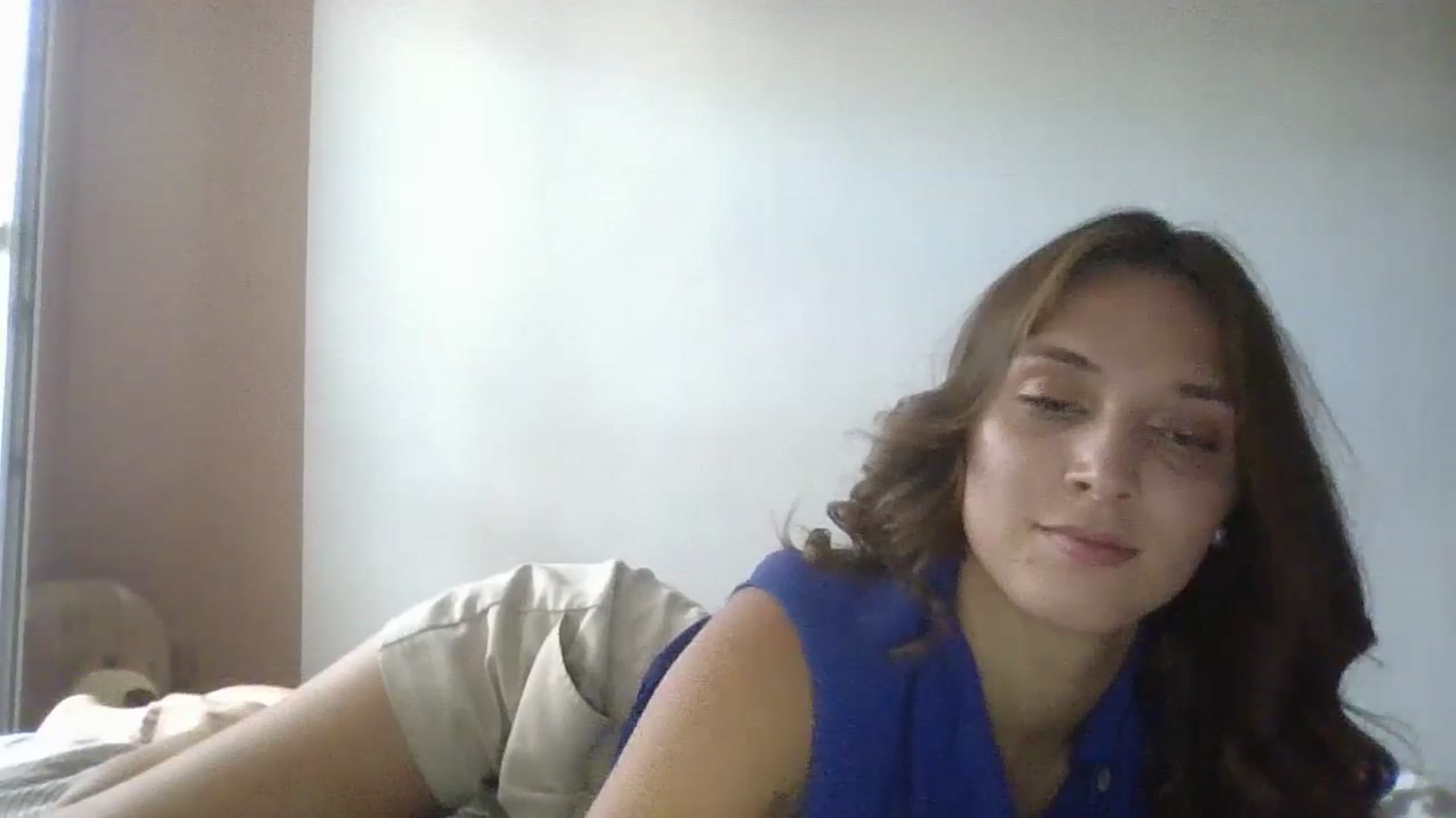 Gallery image thumbnail from HaleyReed's myfreecams stream on, 09/12/2024, 10:51 image 12 of 20