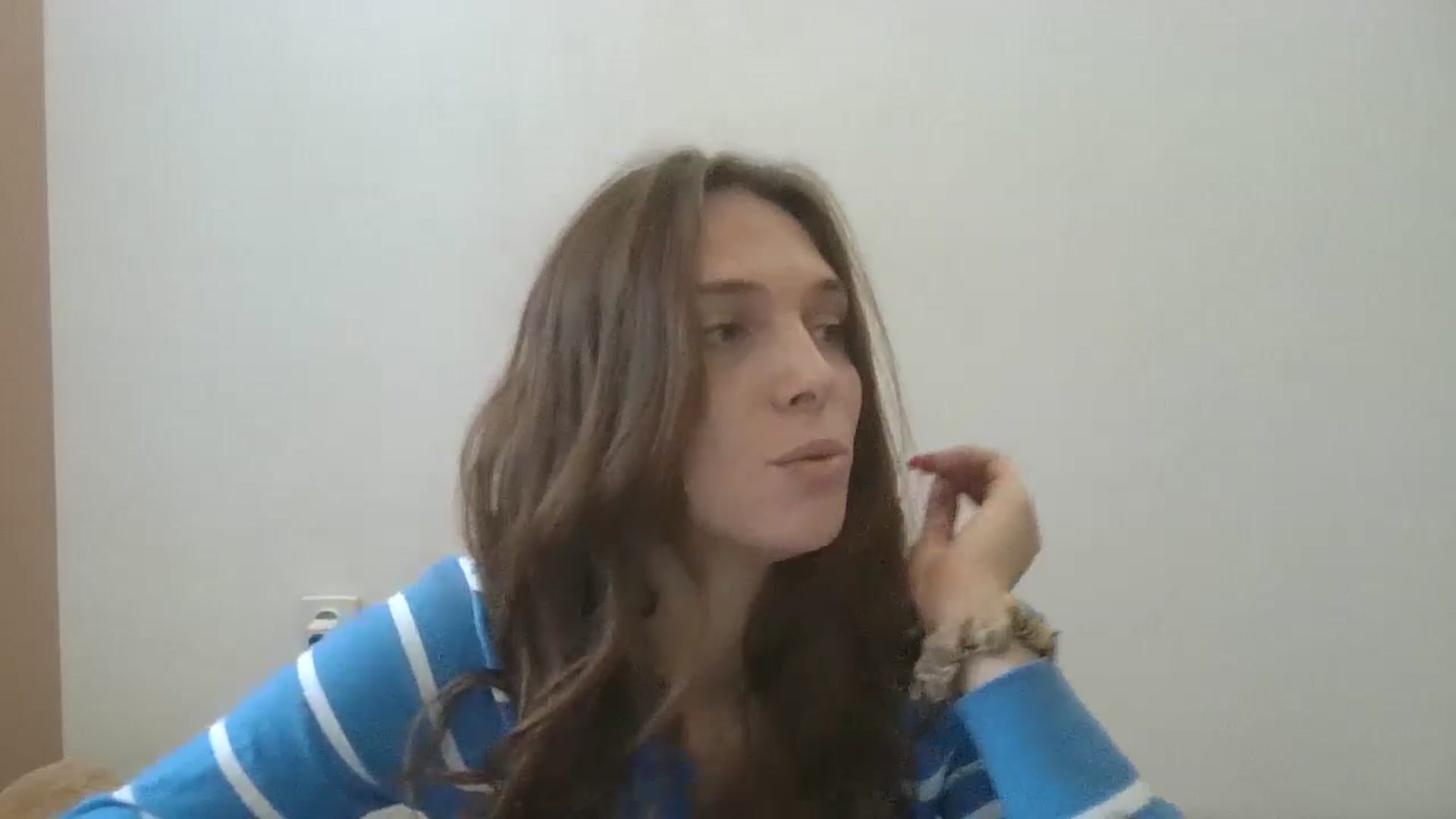 Gallery image thumbnail from HaleyReed's myfreecams stream on, 09/13/2024, 11:17 image 18 of 20