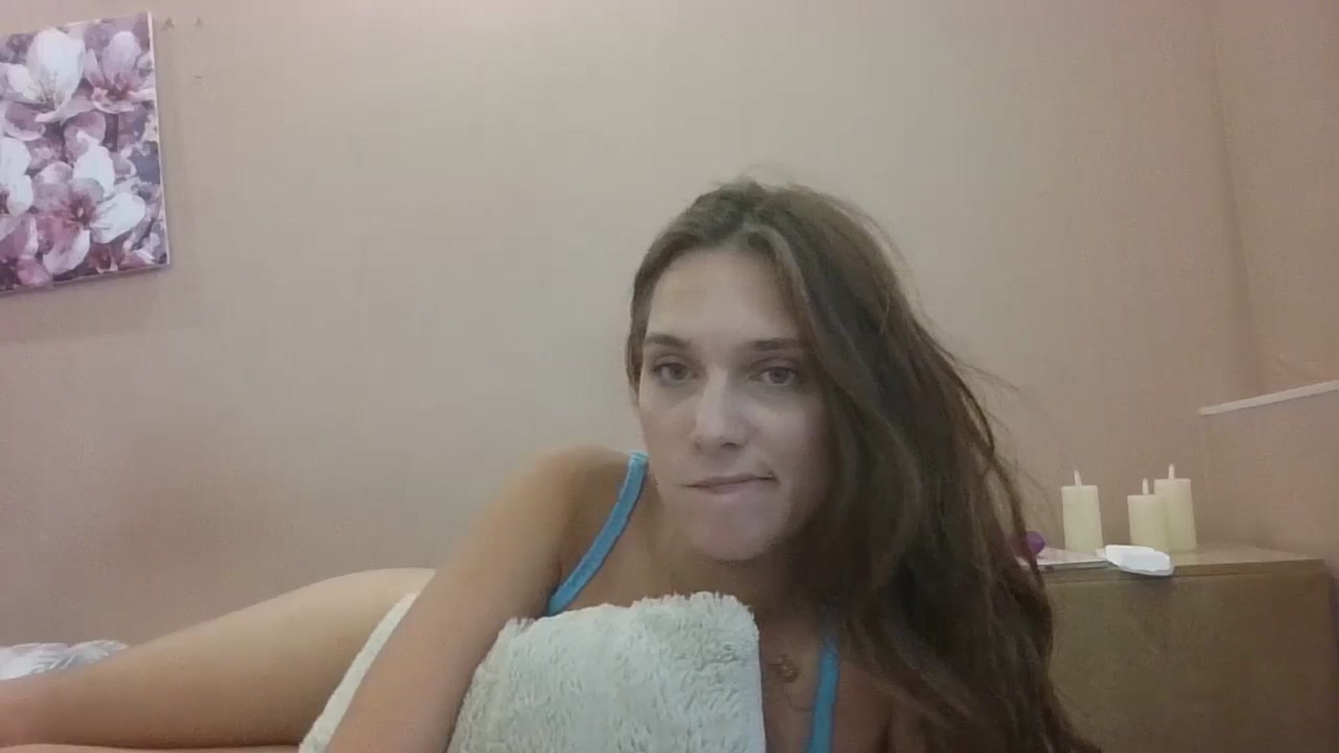 Gallery image thumbnail from HaleyReed's myfreecams stream on, 09/13/2024, 13:31 image 15 of 20