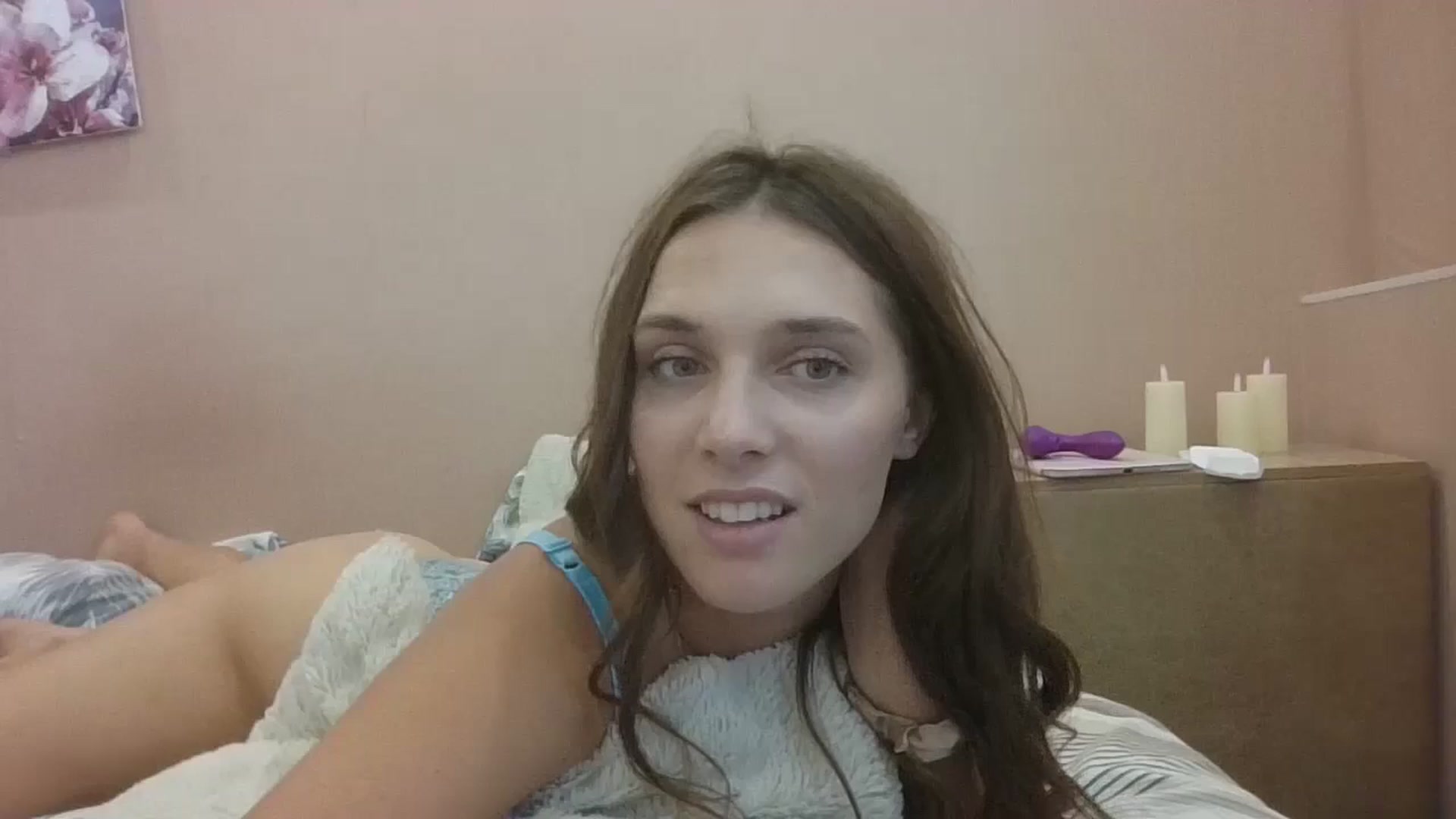 Gallery image thumbnail from HaleyReed's myfreecams stream on, 09/13/2024, 13:31 image 5 of 20