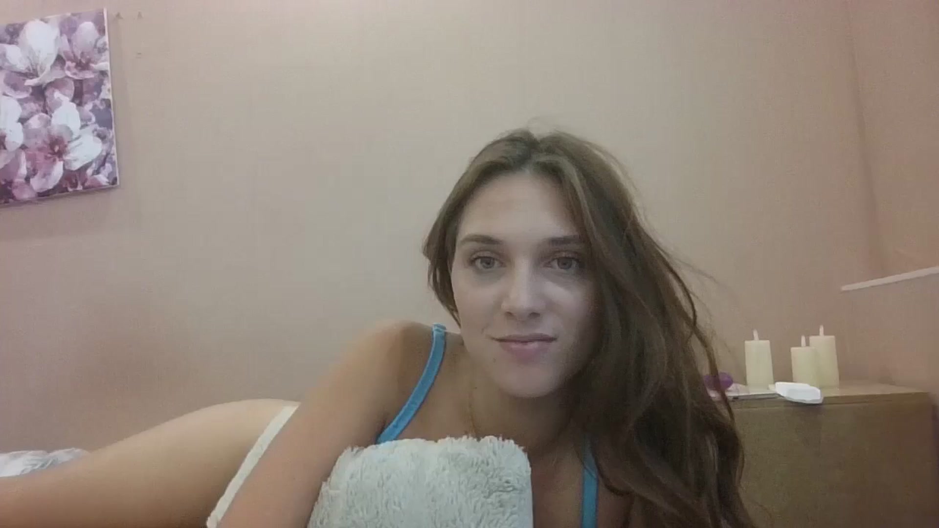 Gallery image thumbnail from HaleyReed's myfreecams stream on, 09/13/2024, 13:31 image 17 of 20