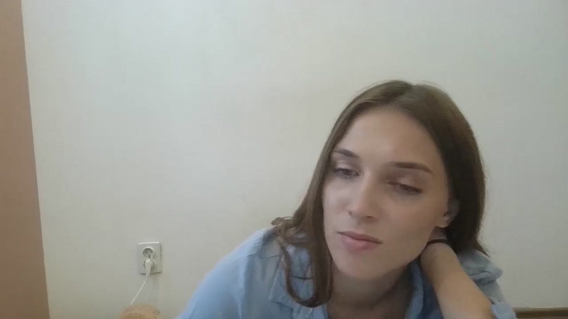 Gallery image thumbnail from HaleyReed's myfreecams stream on, 09/19/2024, 12:45 image 8 of 20