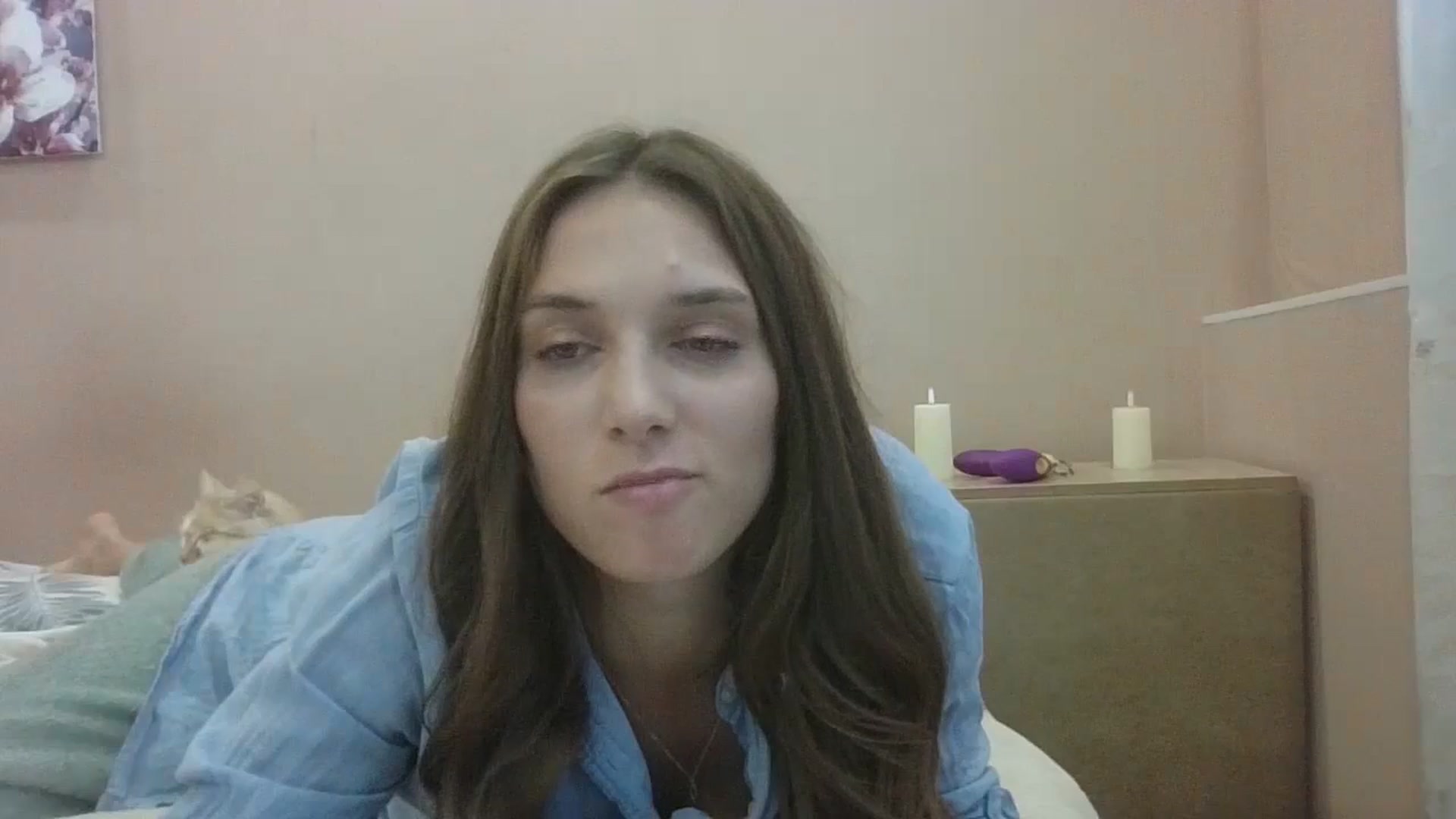 Gallery image thumbnail from HaleyReed's myfreecams stream on, 09/19/2024, 14:18 image 13 of 20