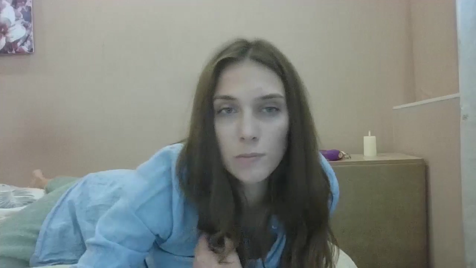 Gallery image thumbnail from HaleyReed's myfreecams stream on, 09/19/2024, 14:18 image 7 of 20