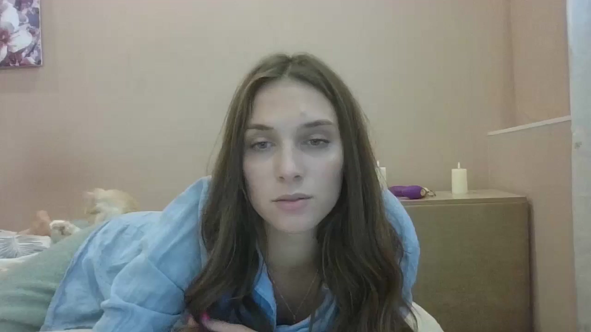 Gallery image thumbnail from HaleyReed's myfreecams stream on, 09/19/2024, 14:18 image 10 of 20