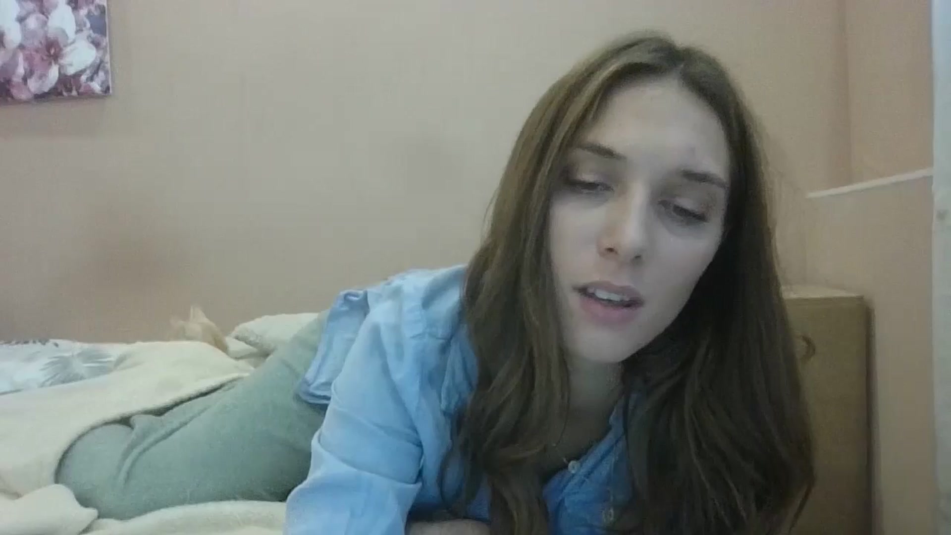 Gallery image thumbnail from HaleyReed's myfreecams stream on, 09/19/2024, 14:18 image 17 of 20