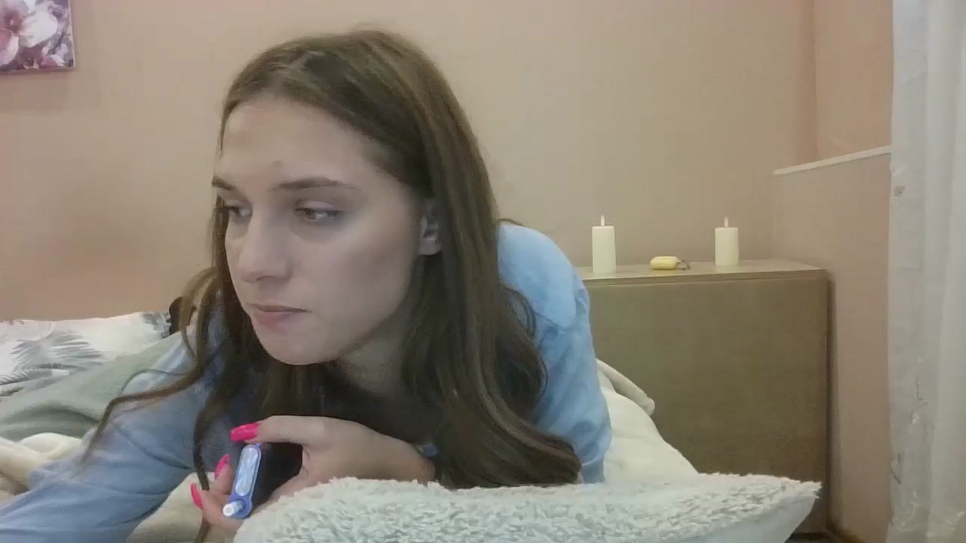 Gallery image thumbnail from HaleyReed's myfreecams stream on, 09/19/2024, 16:00 image 9 of 20