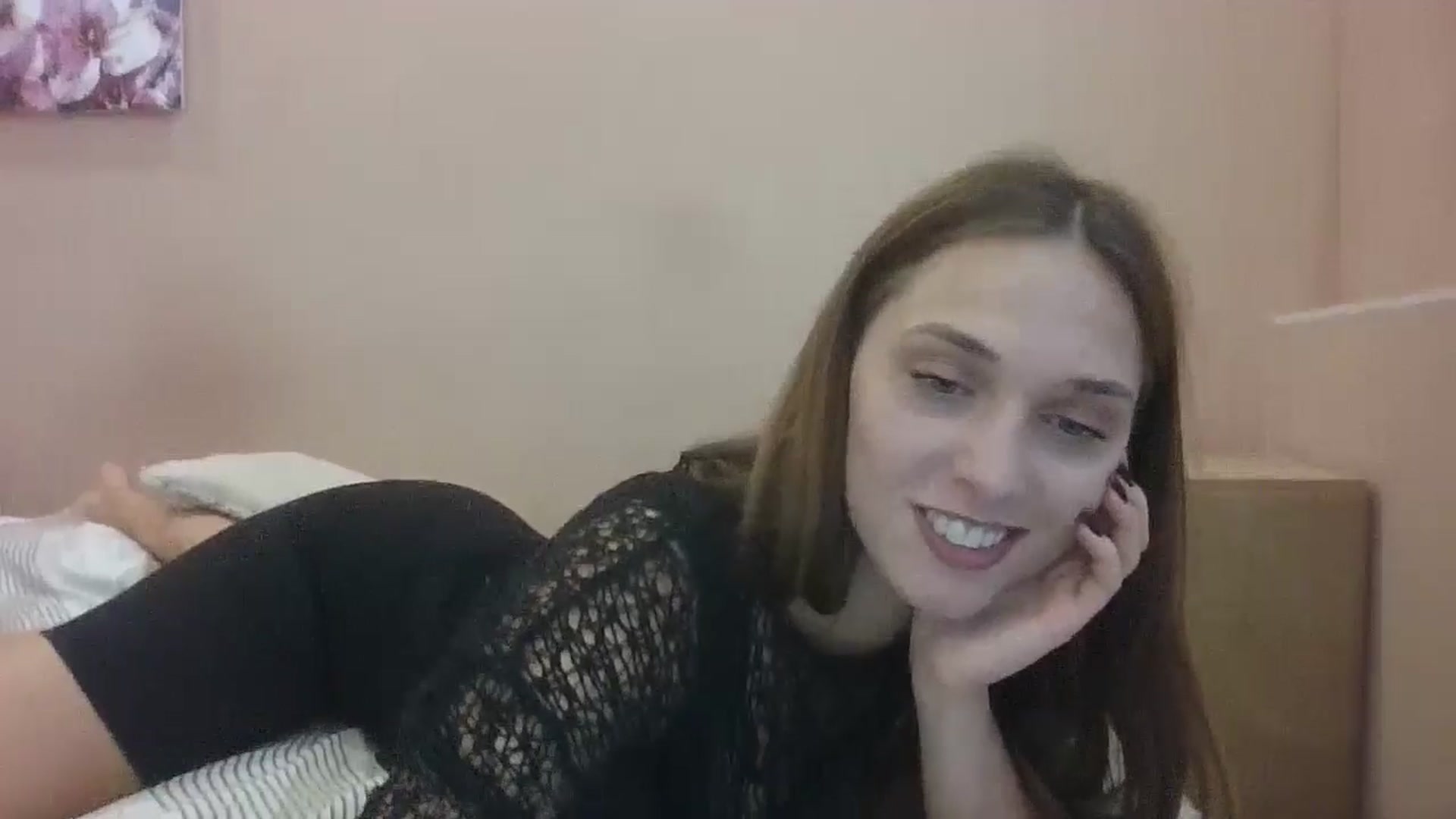 Gallery image thumbnail from HaleyReed's myfreecams stream on, 09/21/2024, 12:27 image 17 of 20