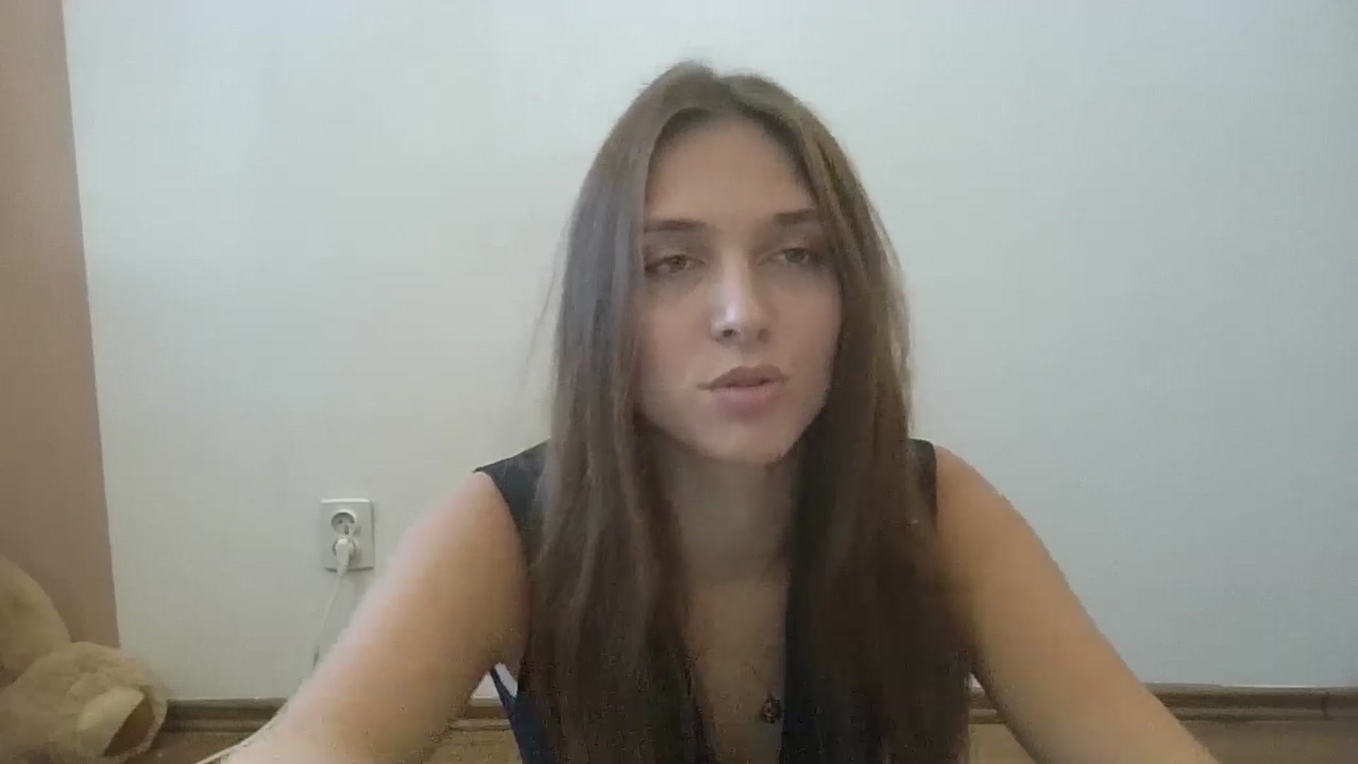 Gallery image thumbnail from HaleyReed's myfreecams stream on, 09/29/2024, 11:02 image 6 of 20