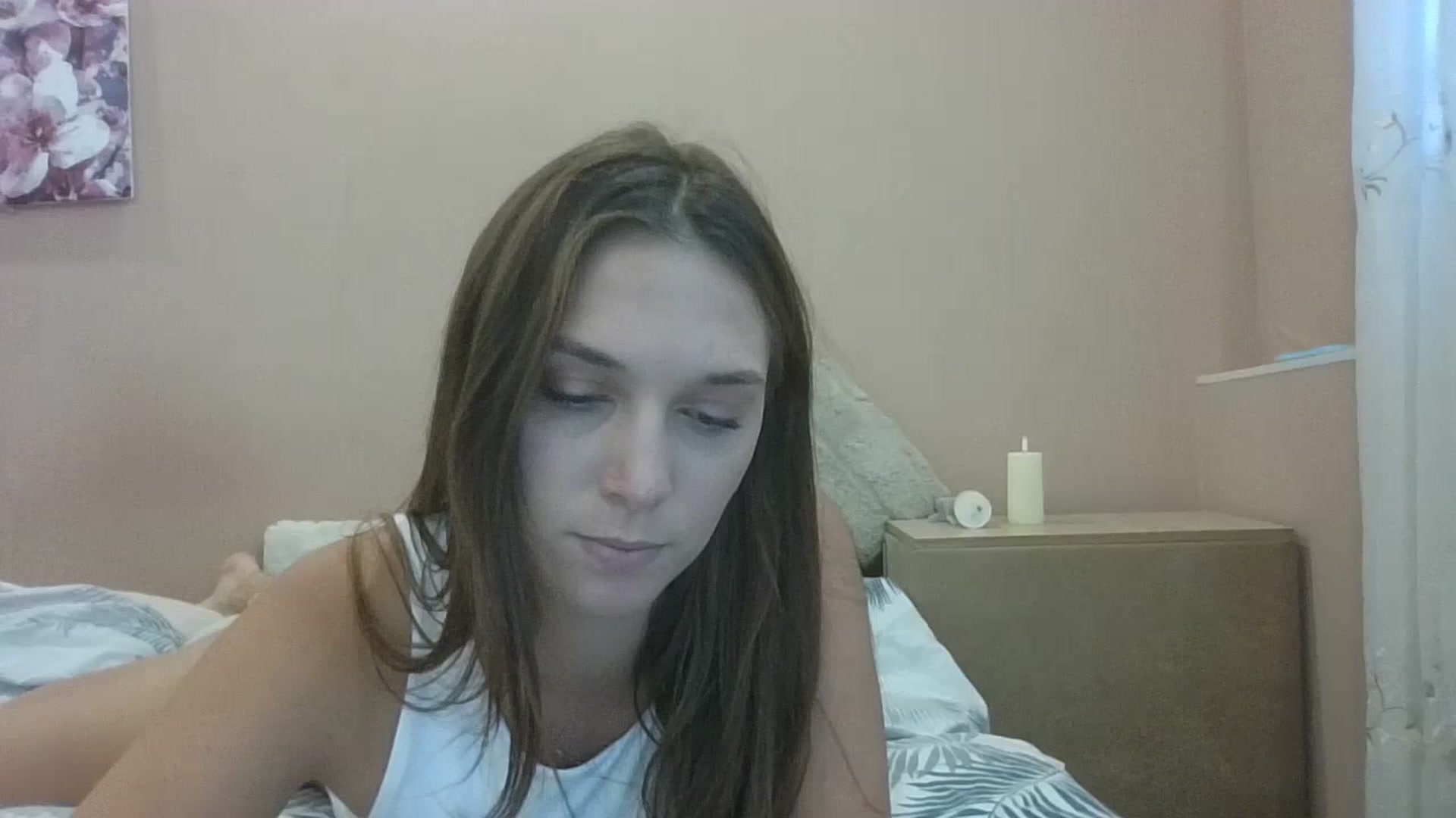 Gallery image thumbnail from HaleyReed's myfreecams stream on, 10/02/2024, 11:23 image 17 of 20
