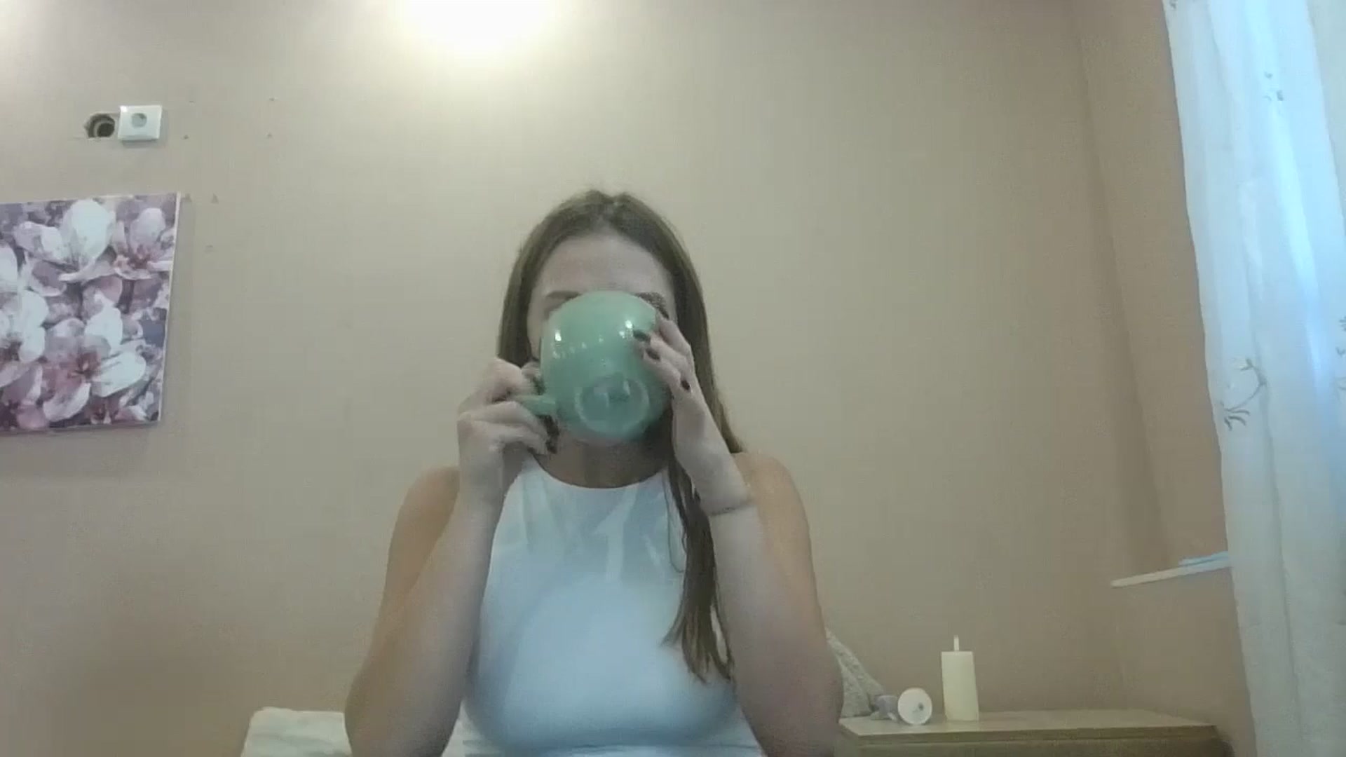 Gallery image thumbnail from HaleyReed's myfreecams stream on, 10/02/2024, 12:03 image 18 of 20