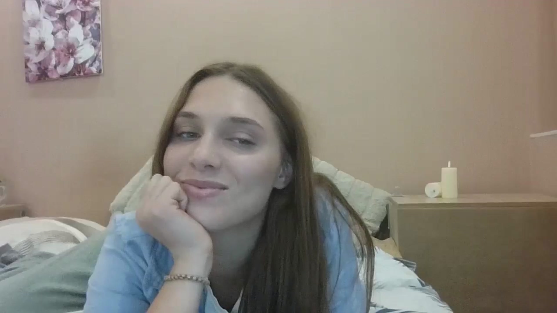 Gallery image thumbnail from HaleyReed's myfreecams stream on, 10/02/2024, 14:28 image 20 of 20