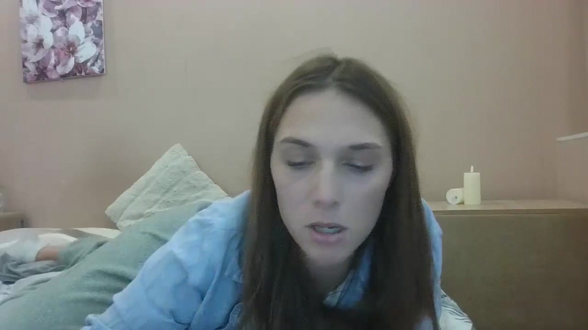 Gallery image thumbnail from HaleyReed's myfreecams stream on, 10/02/2024, 14:28 image 4 of 20