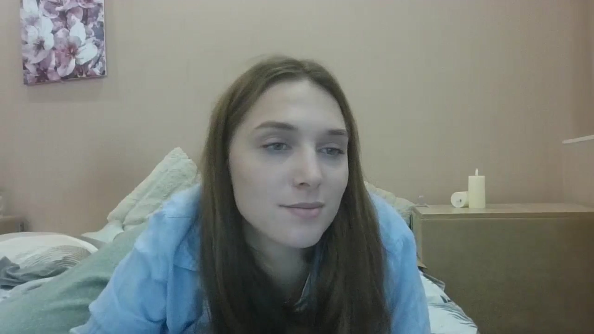 Gallery image thumbnail from HaleyReed's myfreecams stream on, 10/02/2024, 14:28 image 6 of 20