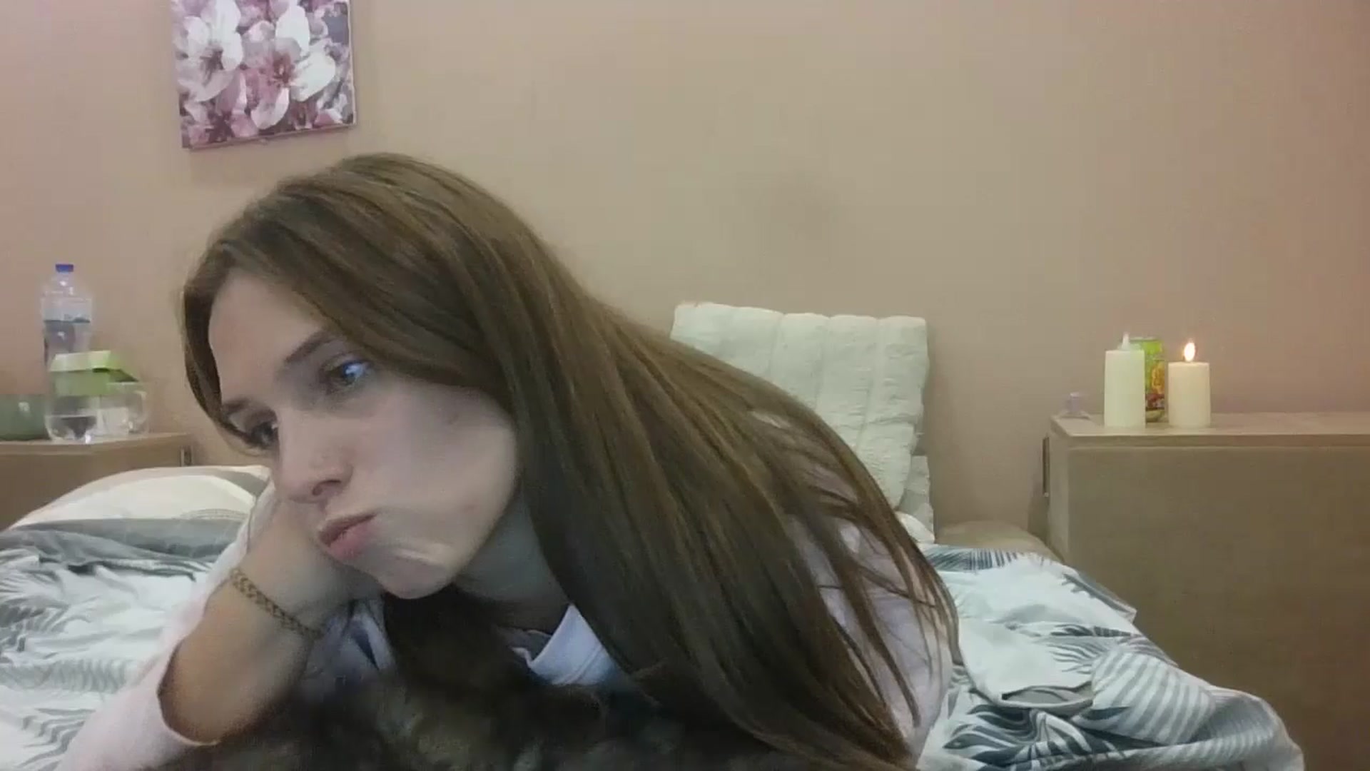 Gallery image thumbnail from HaleyReed's myfreecams stream on, 10/02/2024, 15:54 image 16 of 20