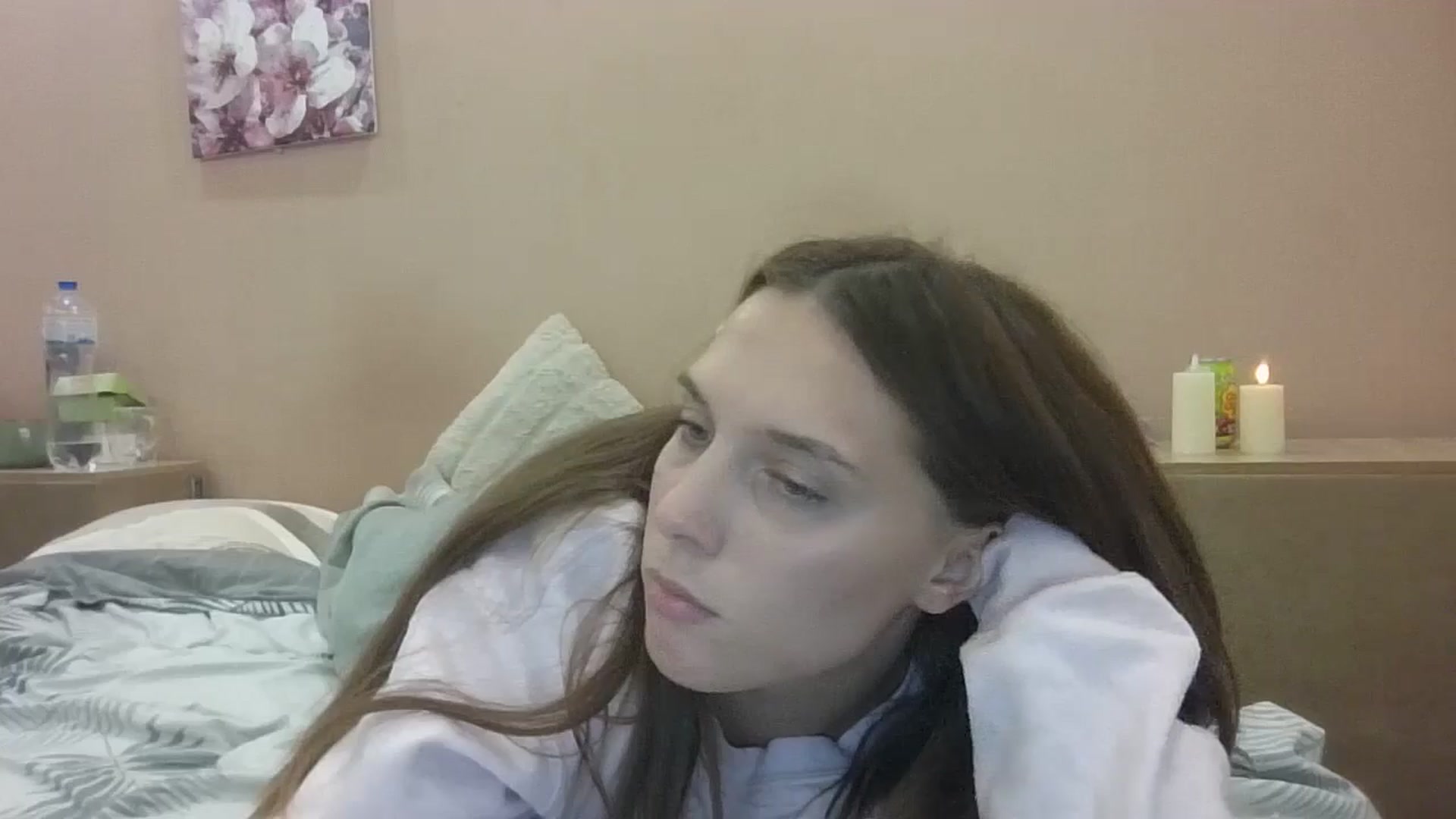 Gallery image thumbnail from HaleyReed's myfreecams stream on, 10/02/2024, 15:54 image 4 of 20