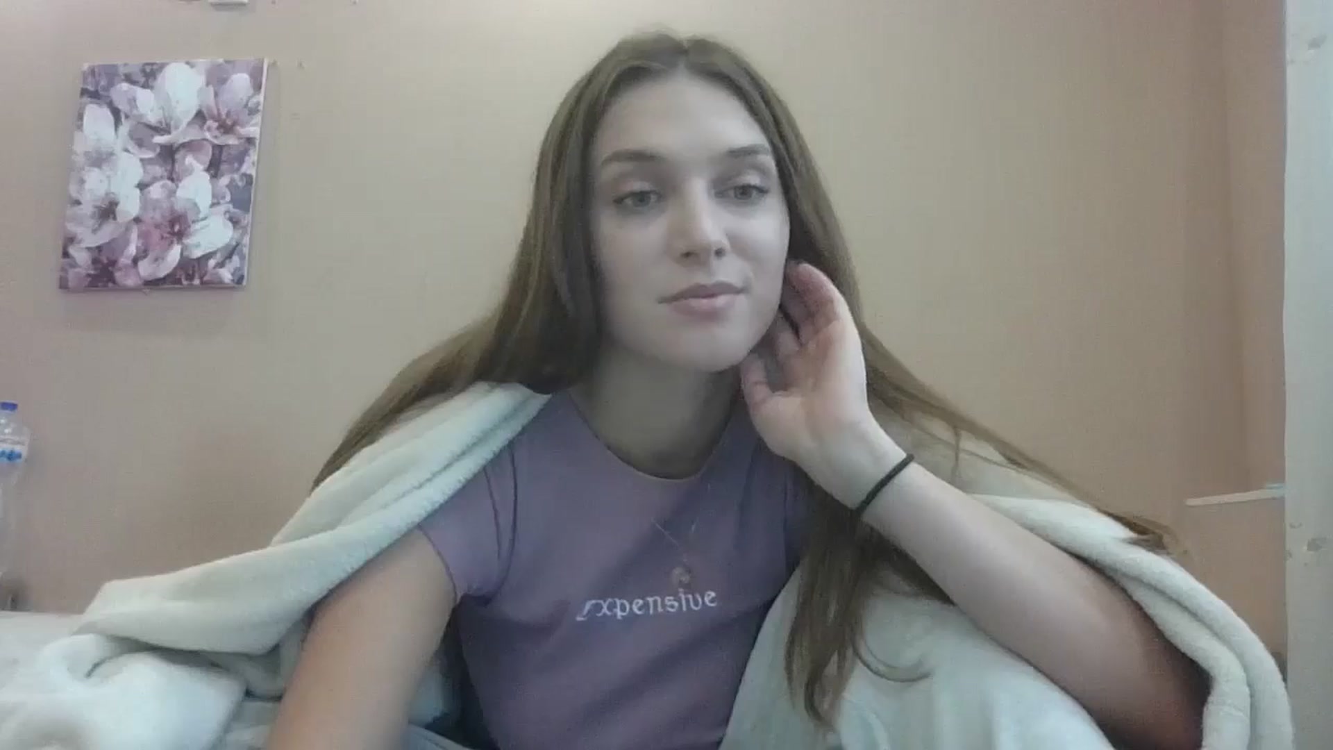 Gallery image thumbnail from HaleyReed's myfreecams stream on, 10/05/2024, 10:37 image 10 of 20