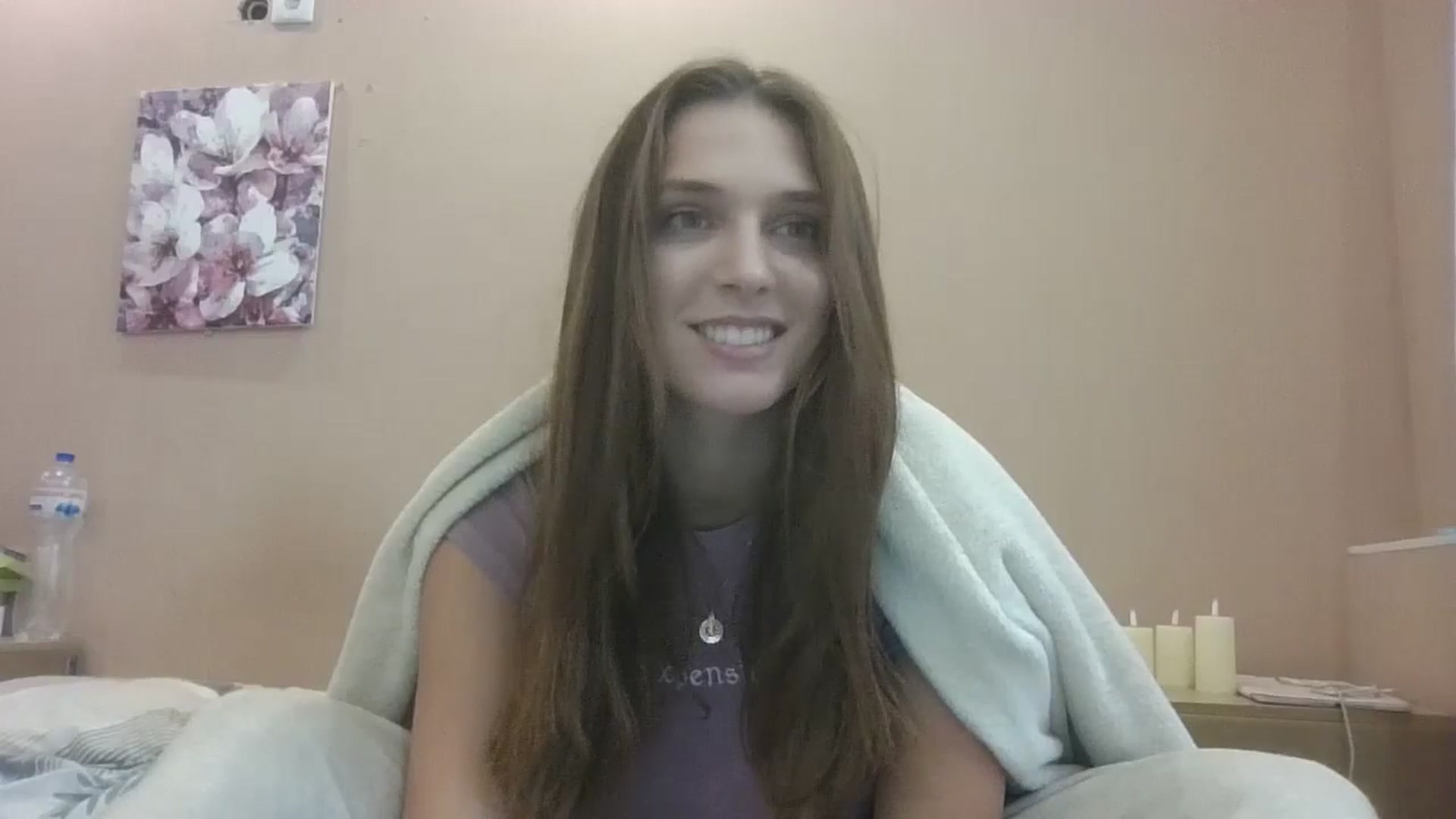 Gallery image thumbnail from HaleyReed's myfreecams stream on, 10/05/2024, 10:37 image 15 of 20
