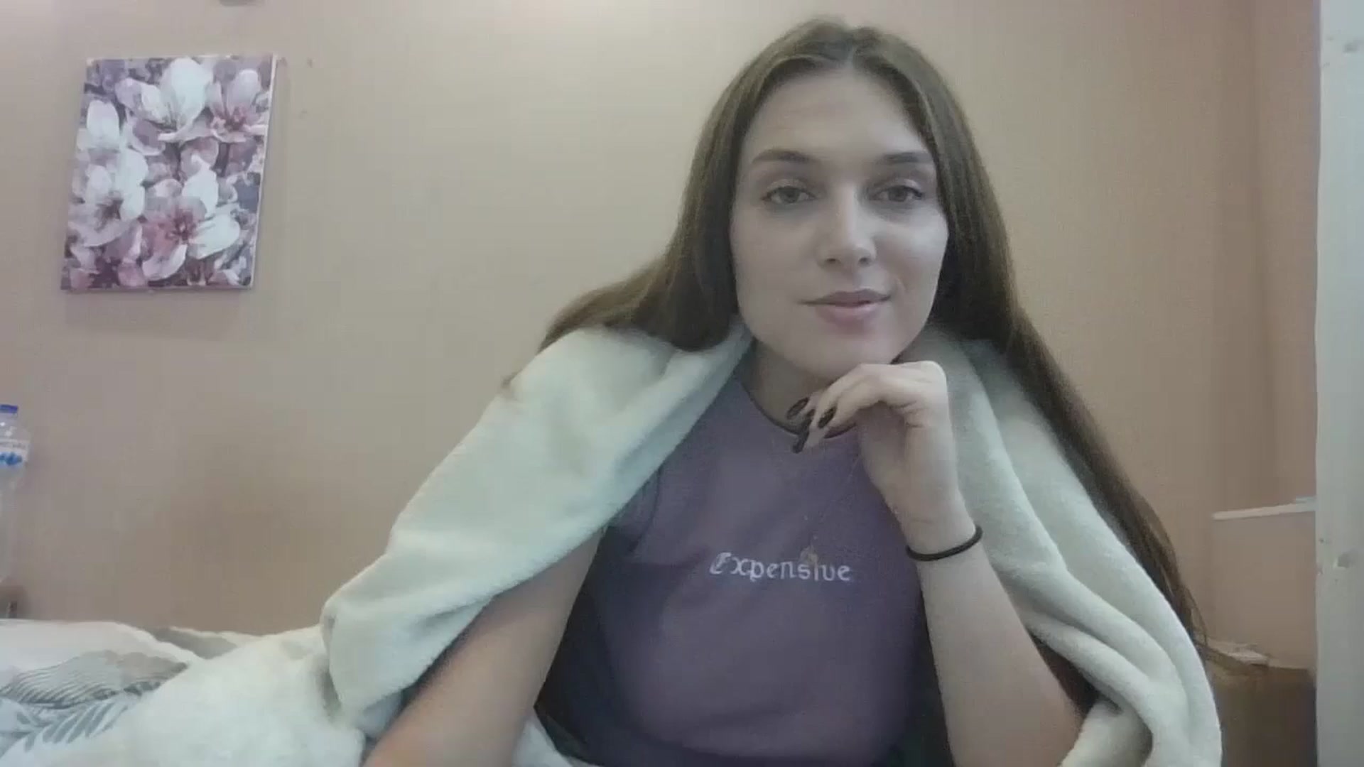 Gallery image thumbnail from HaleyReed's myfreecams stream on, 10/05/2024, 10:37 image 1 of 20