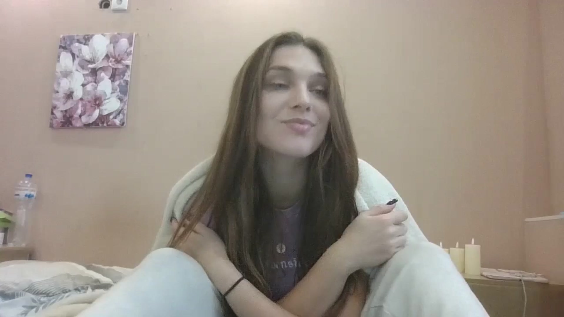 Gallery image thumbnail from HaleyReed's myfreecams stream on, 10/05/2024, 10:37 image 14 of 20