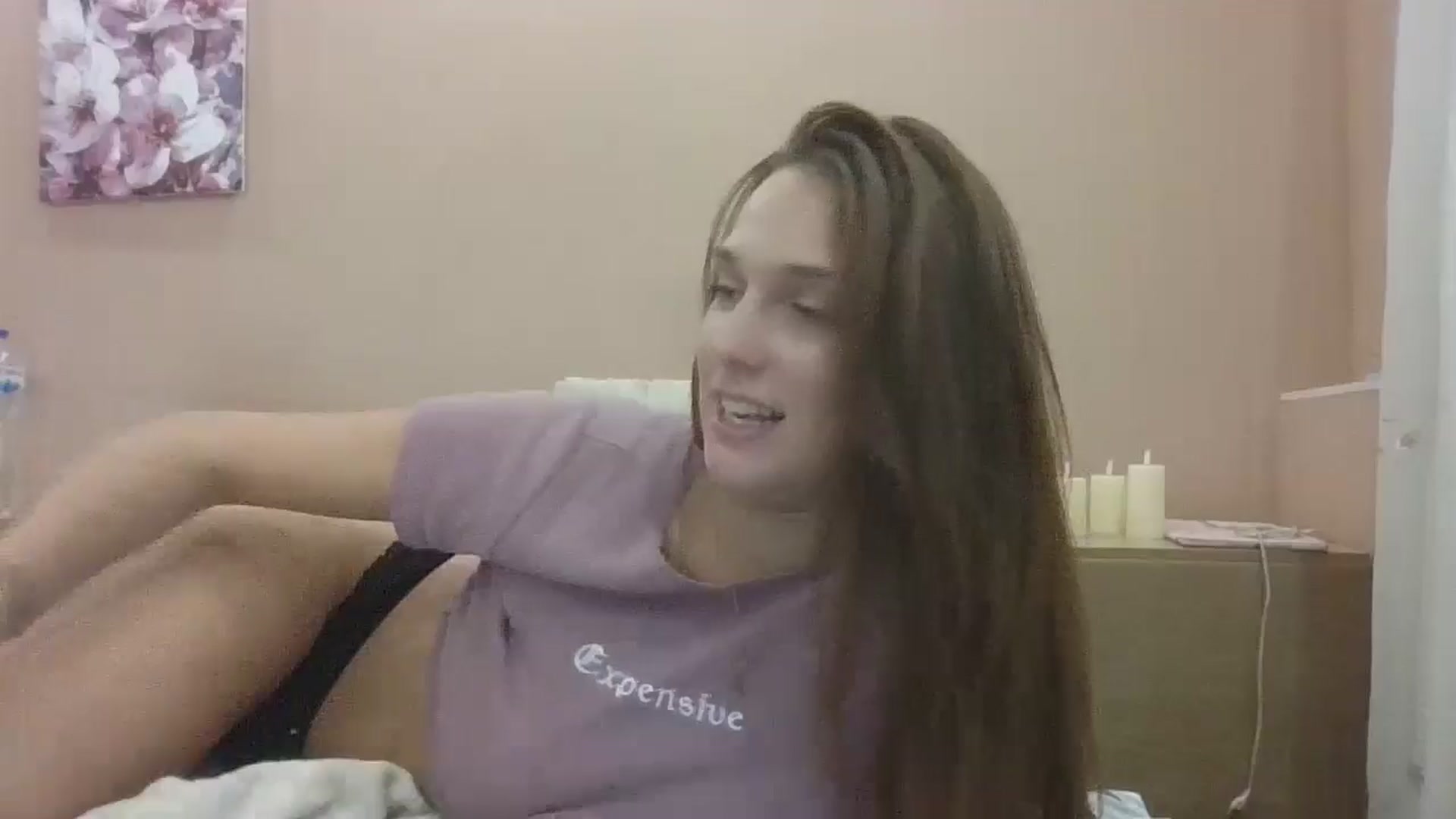 Gallery image thumbnail from HaleyReed's myfreecams stream on, 10/05/2024, 12:01 image 6 of 20