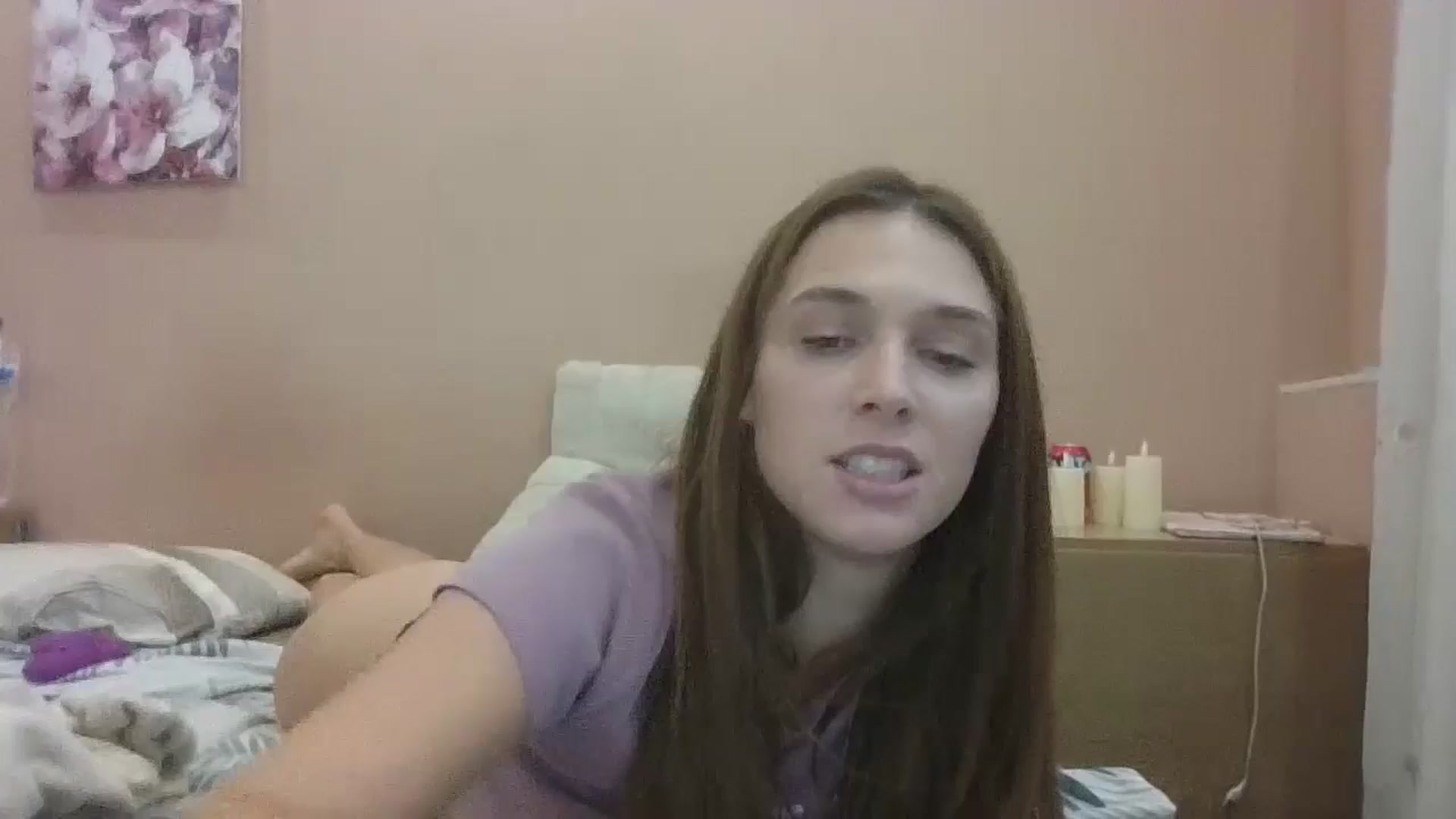 Gallery image thumbnail from HaleyReed's myfreecams stream on, 10/05/2024, 12:22 image 1 of 20