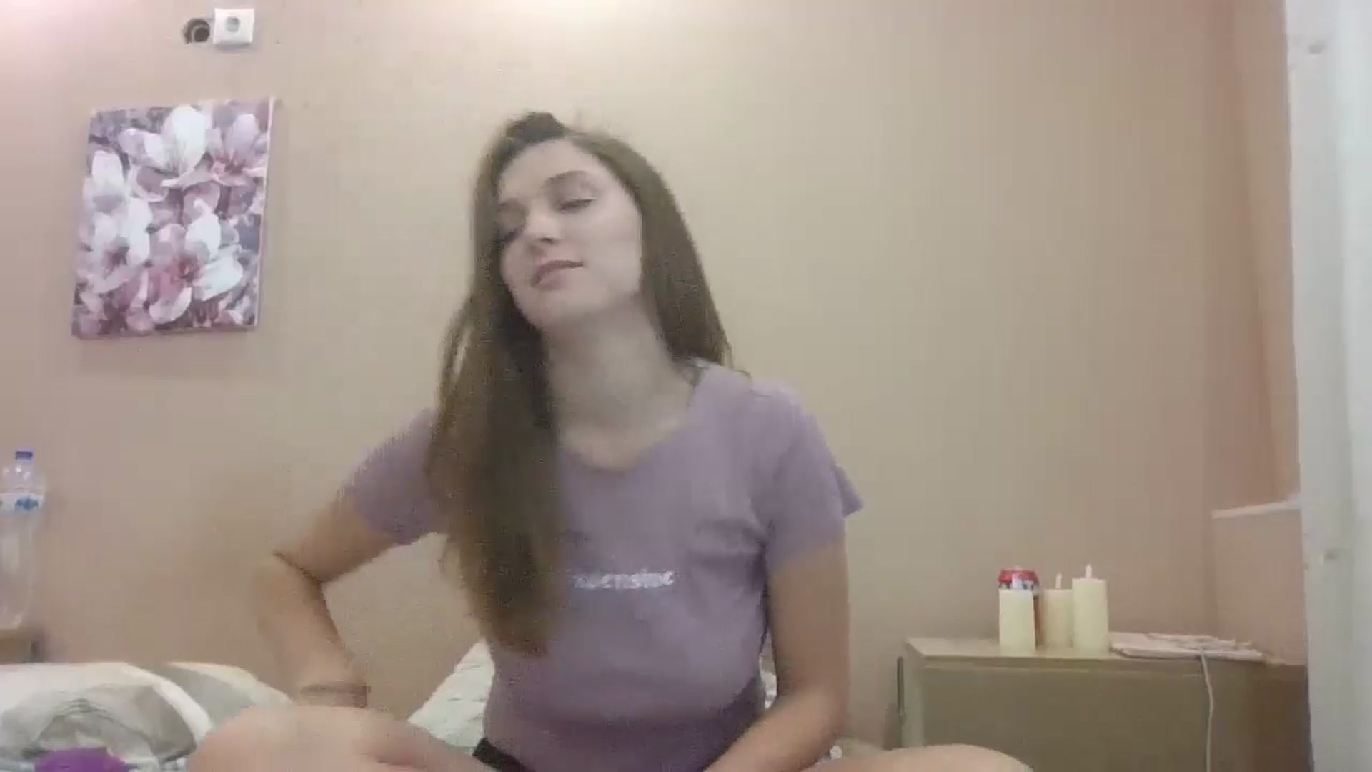 Gallery image thumbnail from HaleyReed's myfreecams stream on, 10/05/2024, 12:22 image 5 of 20
