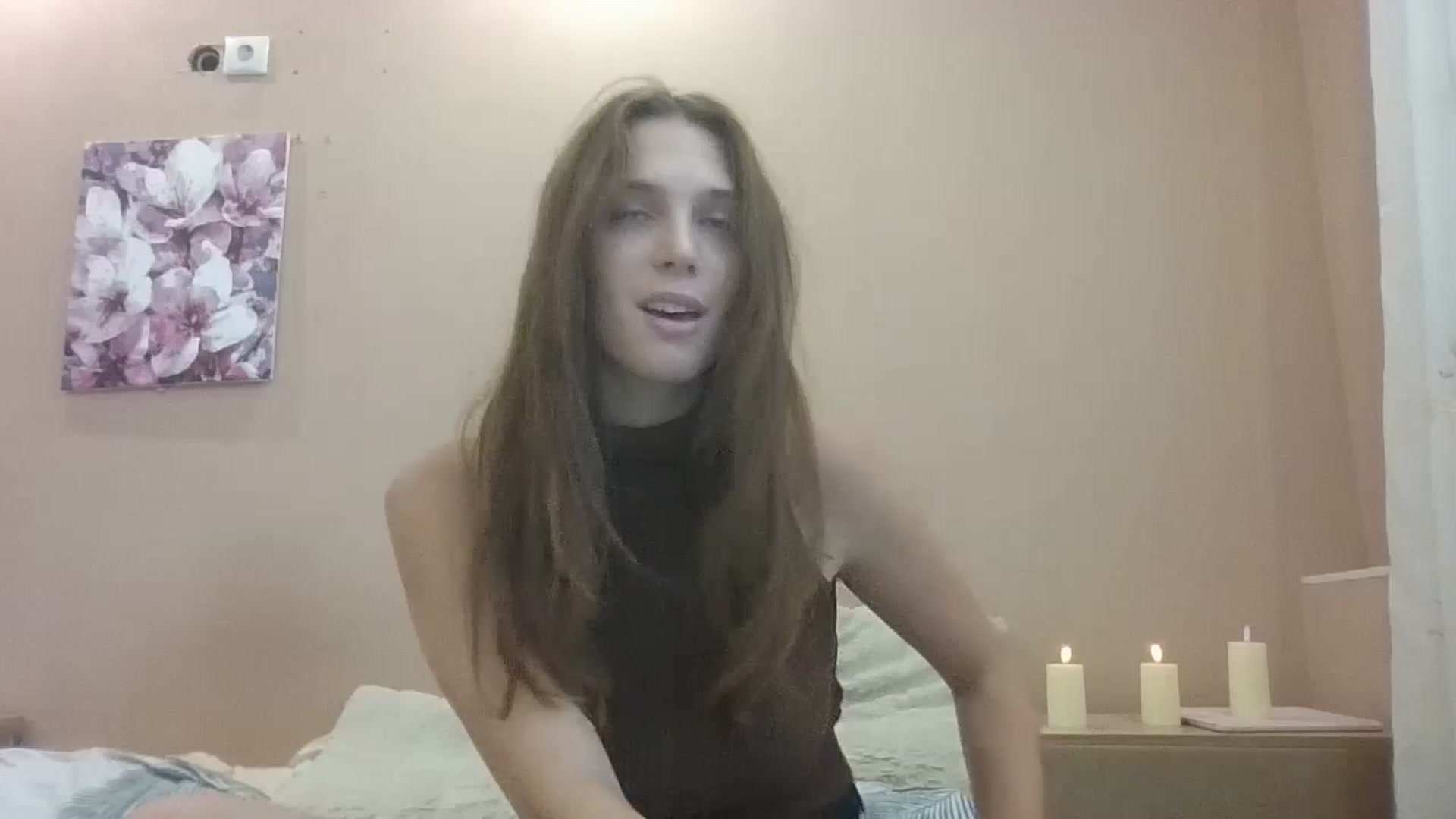 Gallery image thumbnail from HaleyReed's myfreecams stream on, 10/06/2024, 11:42 image 18 of 20