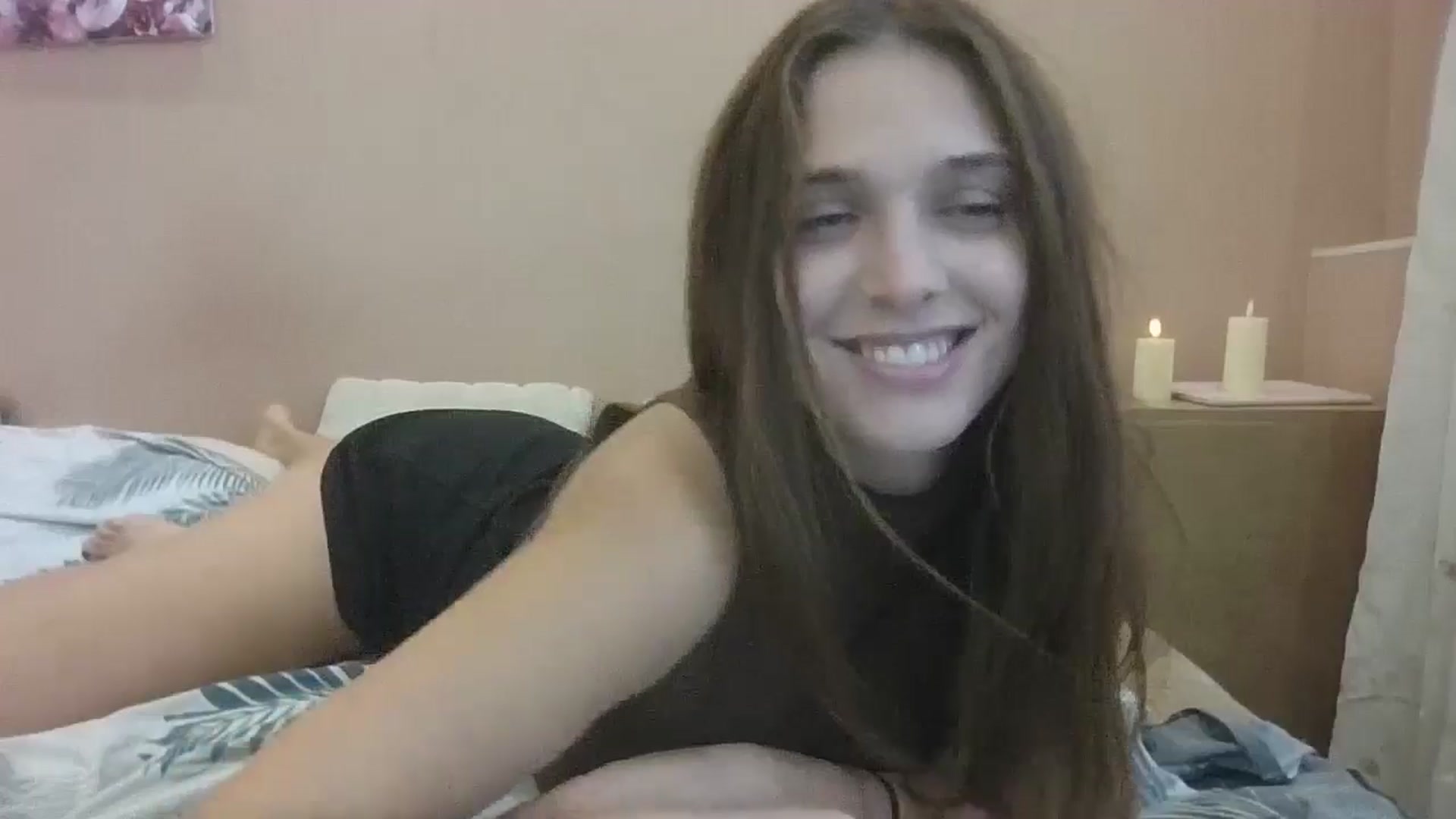 Gallery image thumbnail from HaleyReed's myfreecams stream on, 10/06/2024, 11:42 image 14 of 20