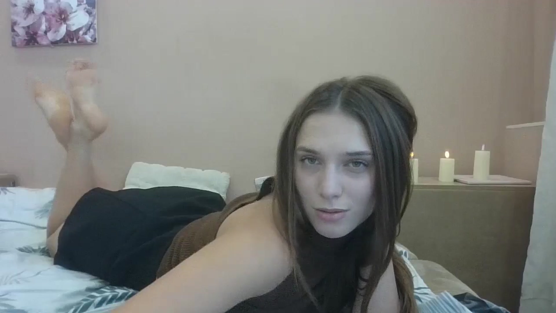 Gallery image thumbnail from HaleyReed's myfreecams stream on, 10/06/2024, 11:42 image 2 of 20