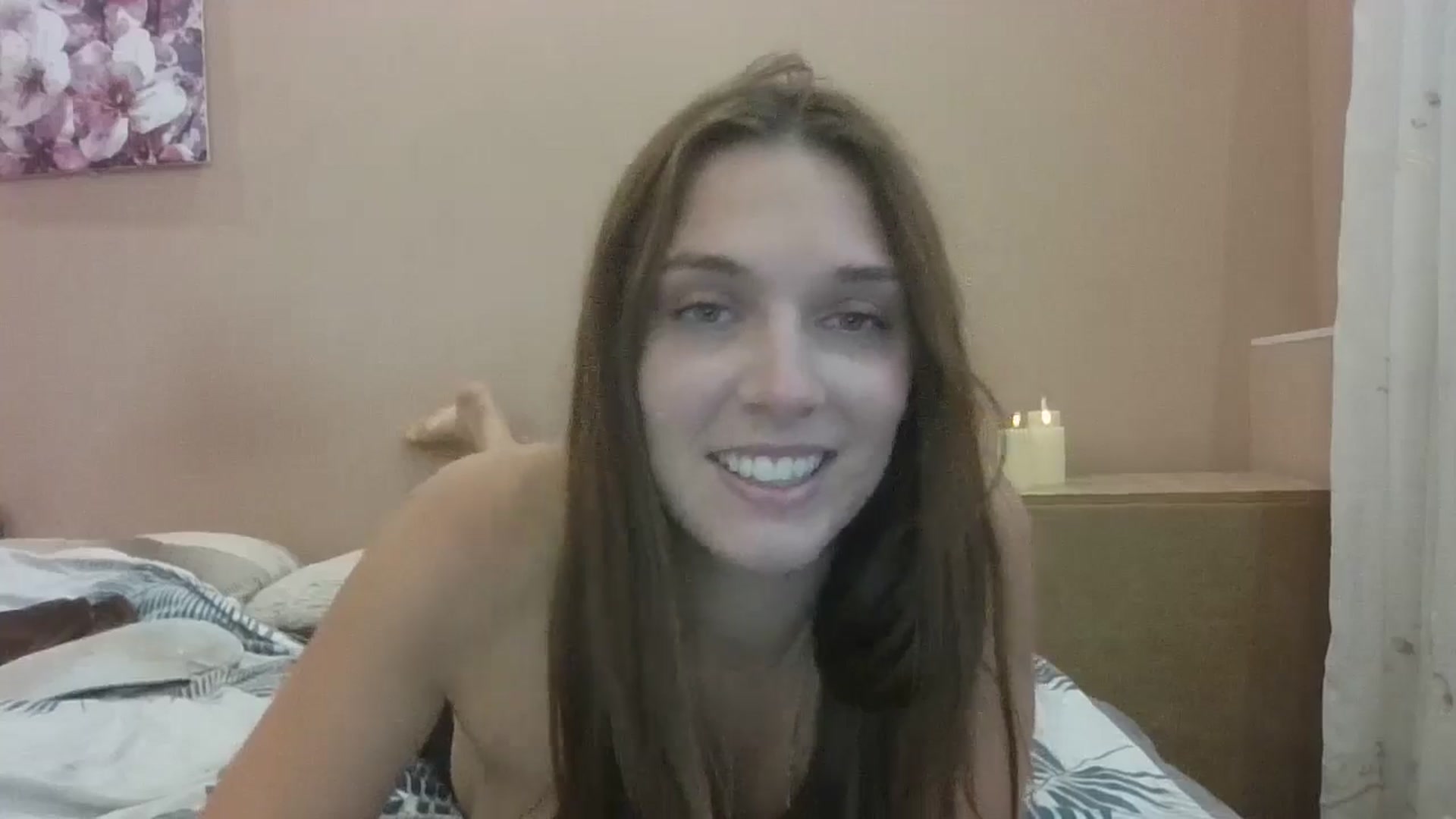 Gallery image thumbnail from HaleyReed's myfreecams stream on, 10/06/2024, 13:32 image 14 of 20