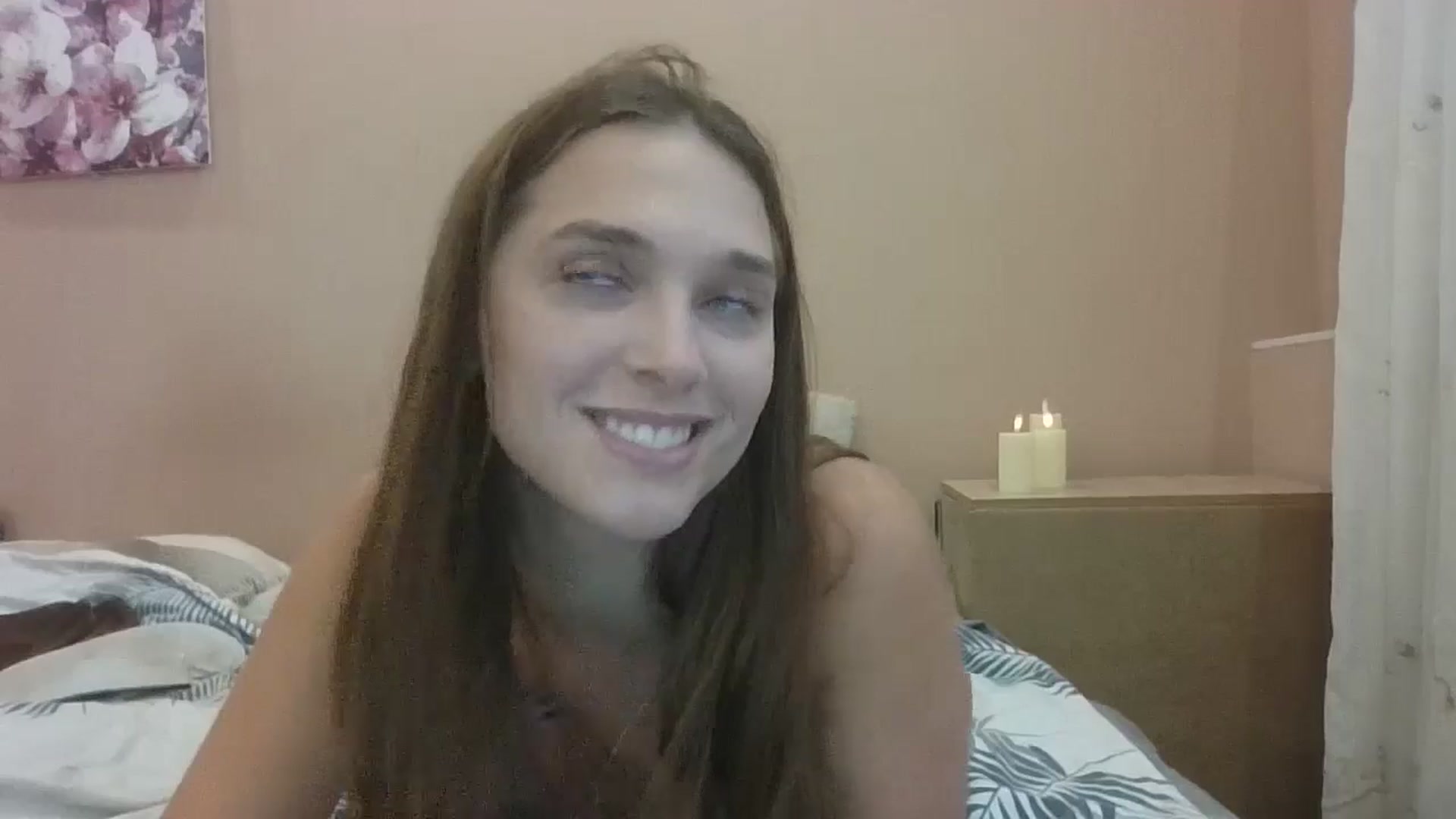 Gallery image thumbnail from HaleyReed's myfreecams stream on, 10/06/2024, 13:32 image 19 of 20